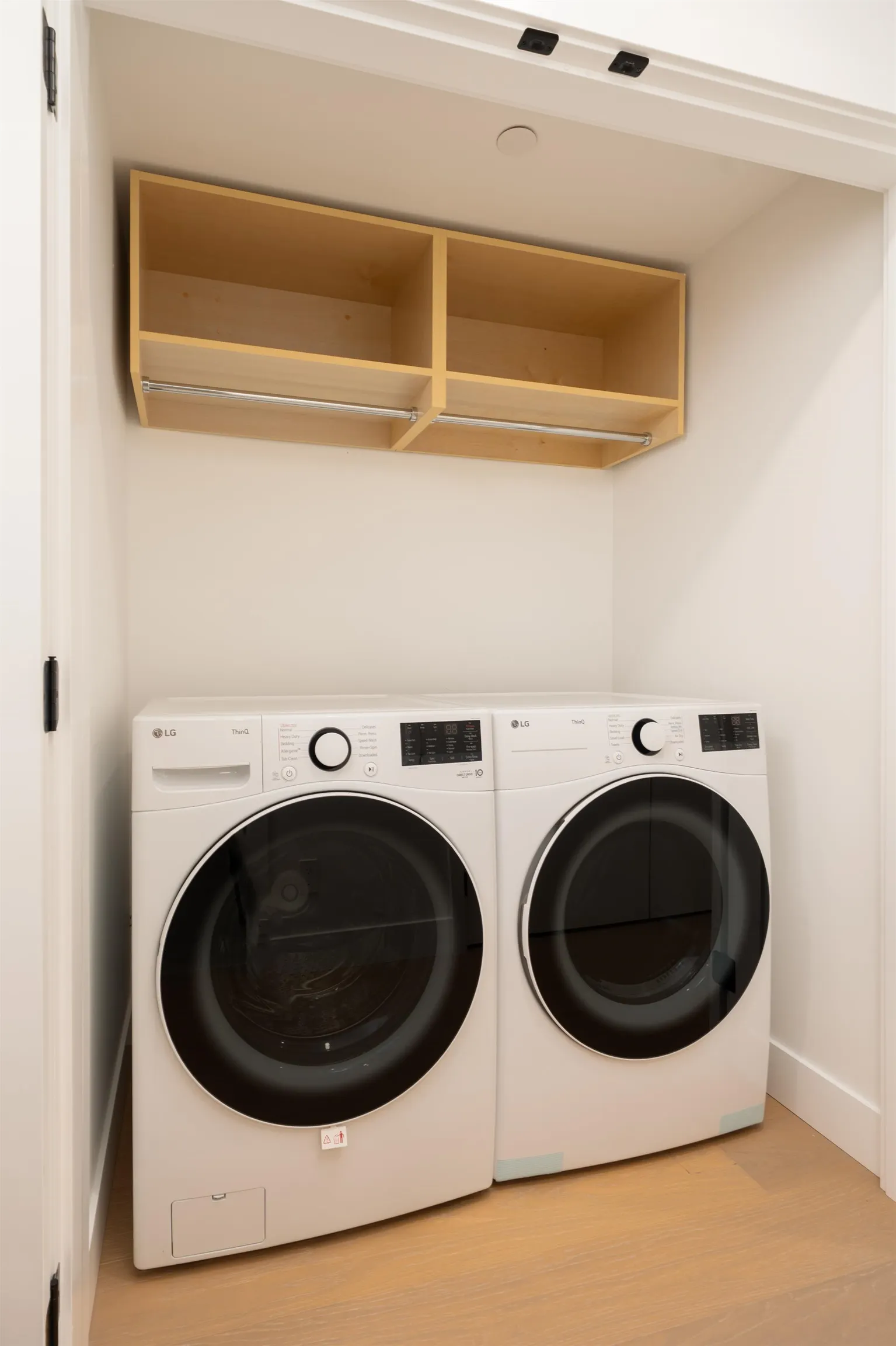 2124 E 8 Avenue #2