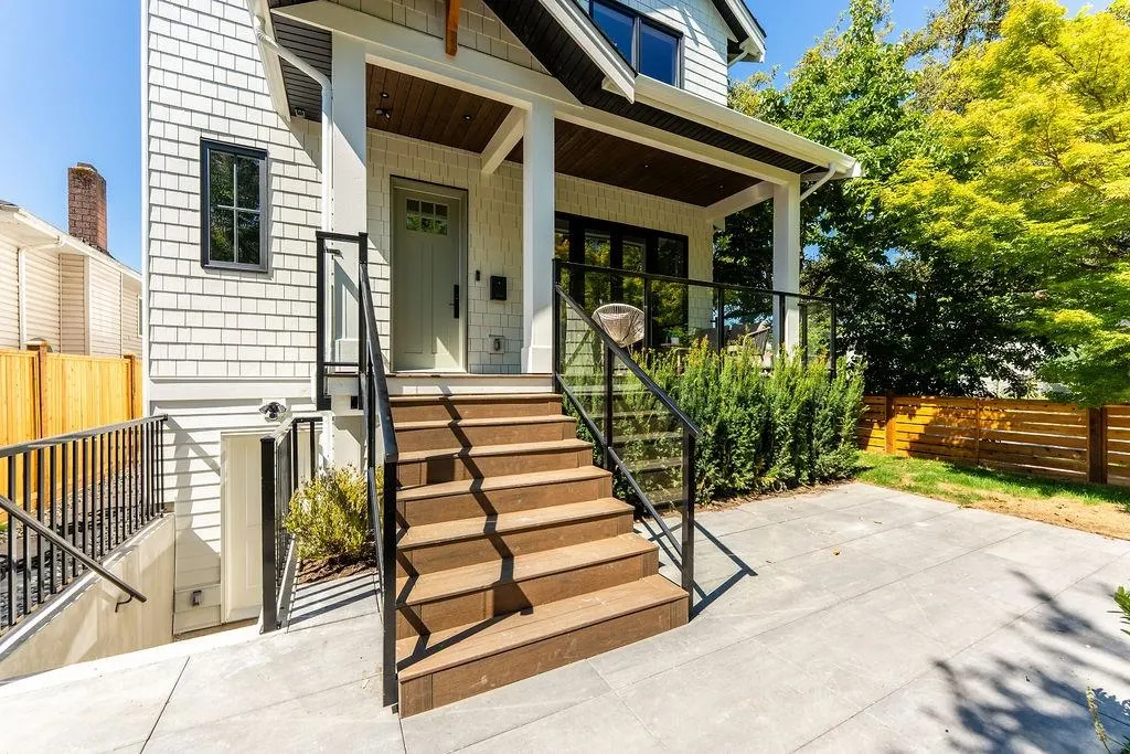 3233 Penticton Street