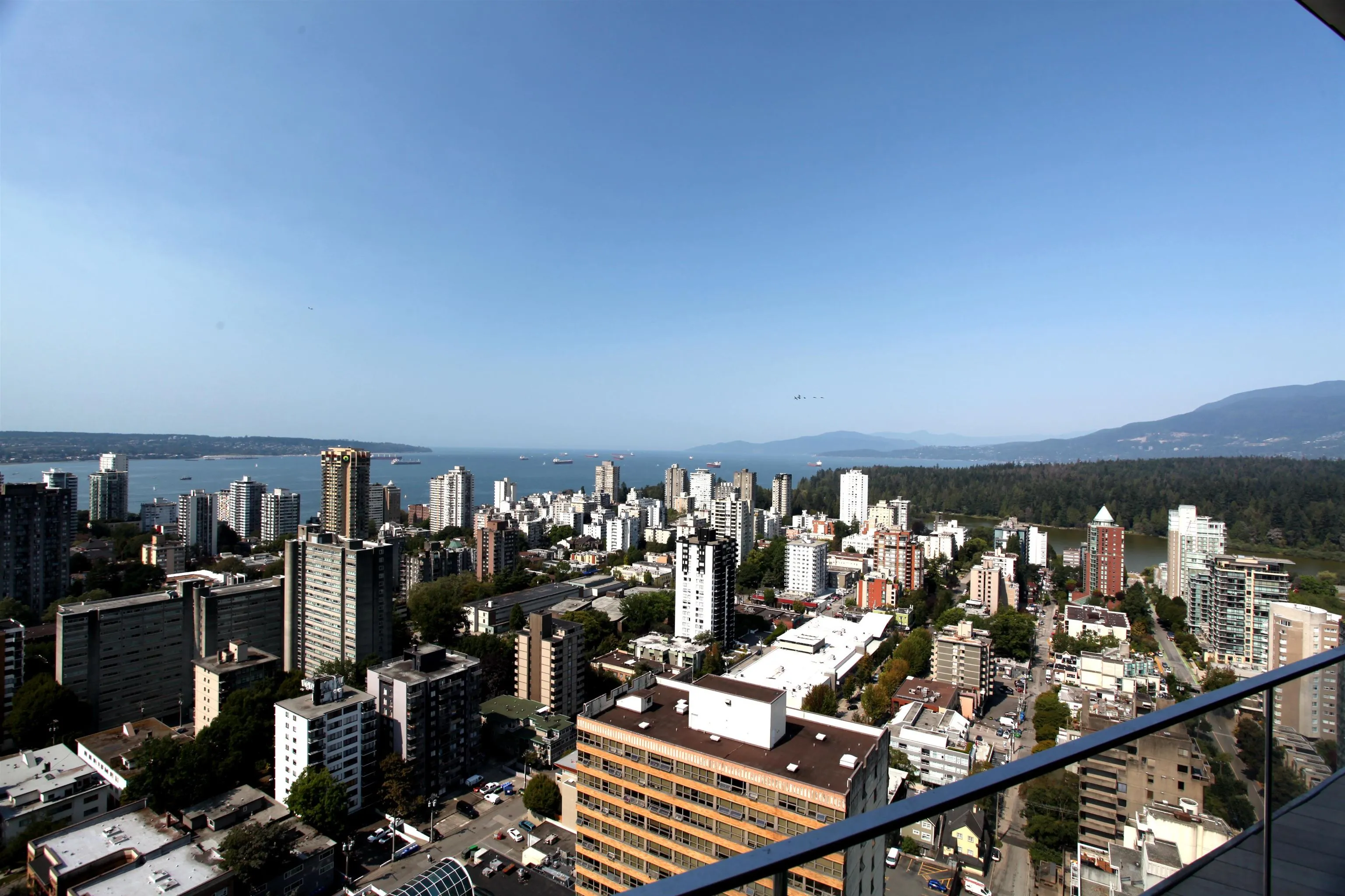 1568 Alberni Street #3204