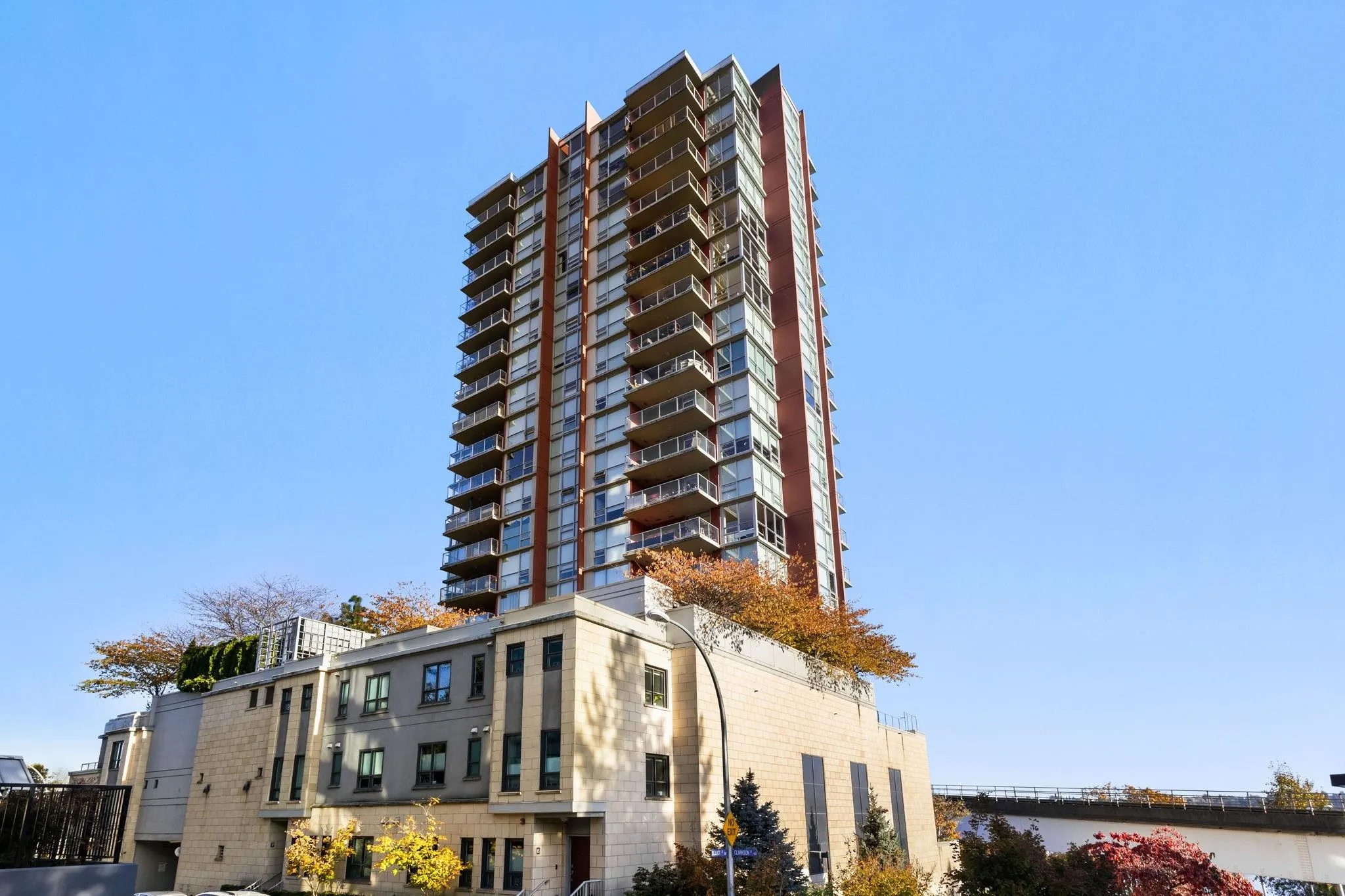 125 Columbia Street #602