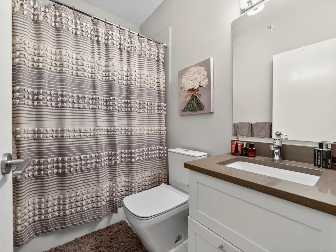 5068 Savile Row #6