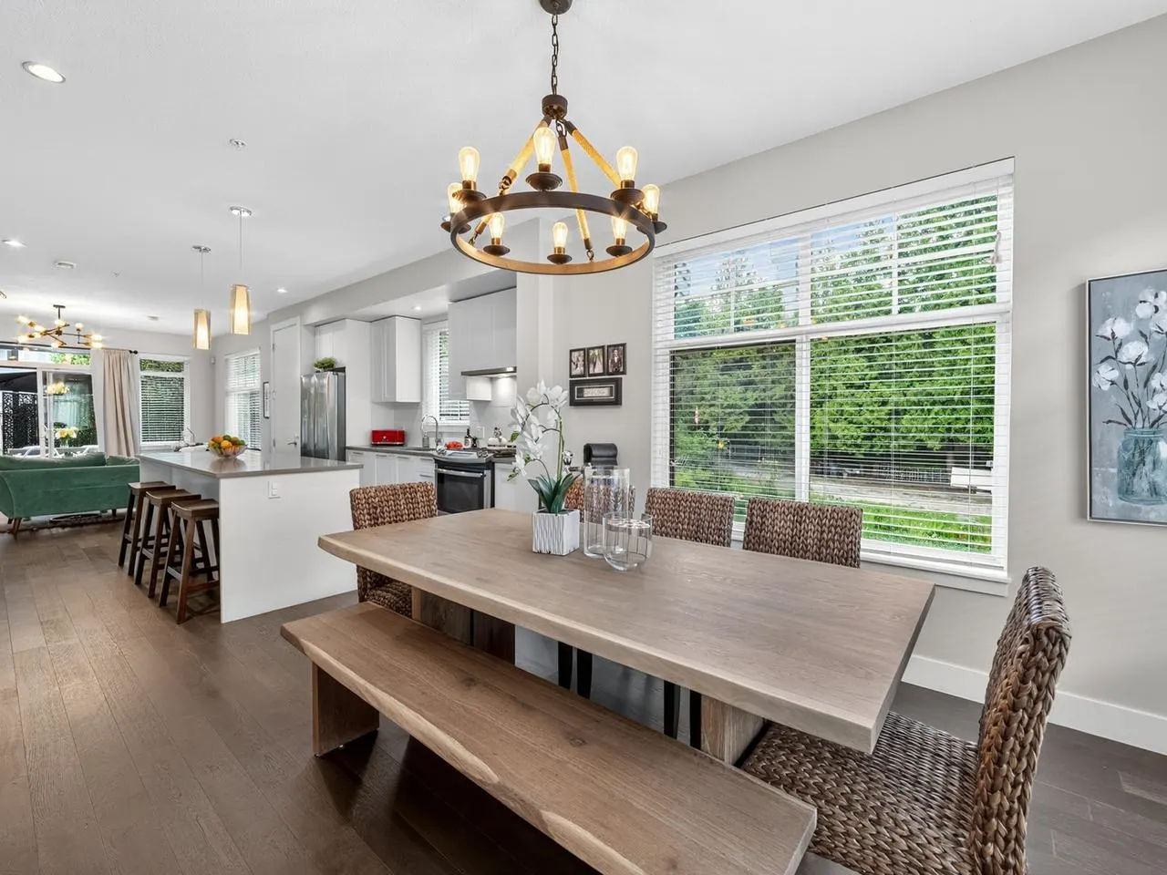 5068 Savile Row #6