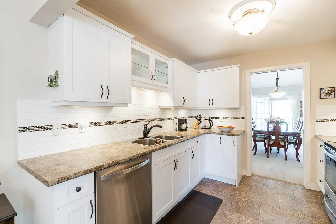 9109 154 Street #206