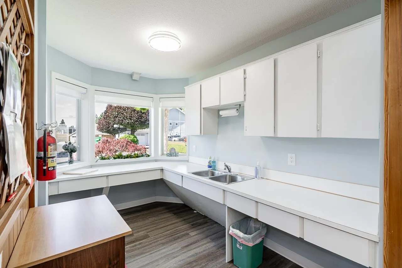 9109 154 Street #206