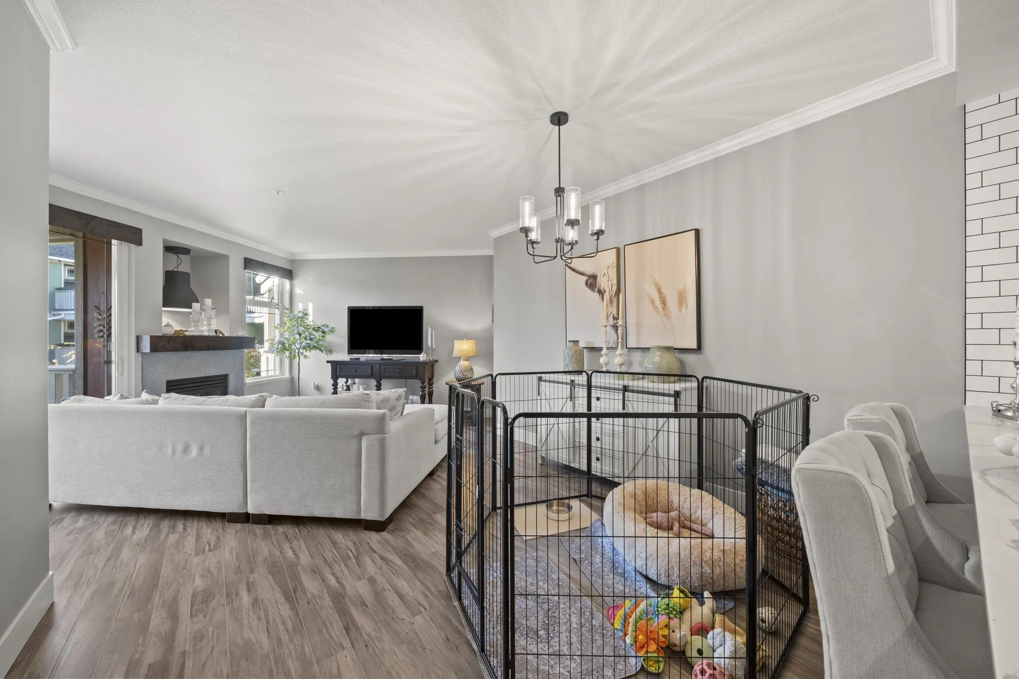 15368 16a Avenue #308