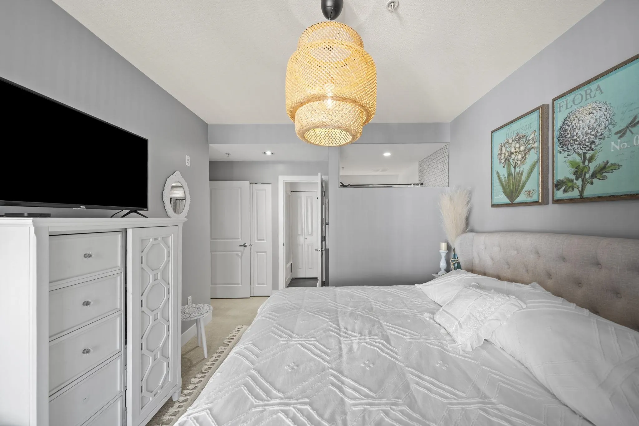 15368 16a Avenue #308