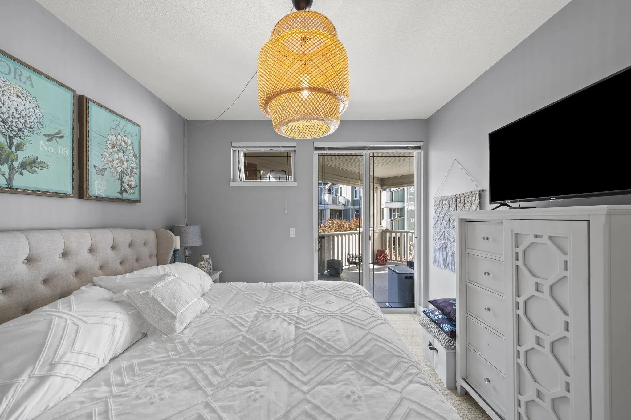 15368 16a Avenue #308