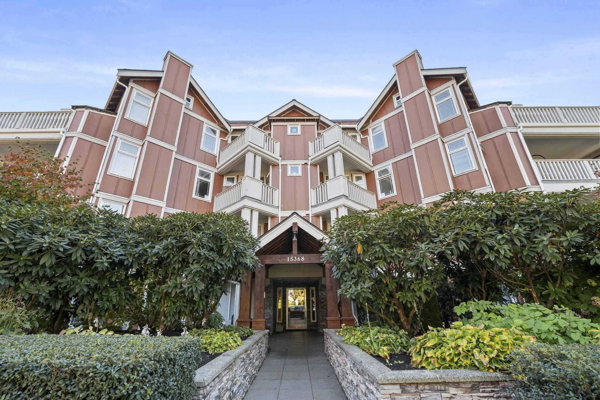 15368 16a Avenue #308