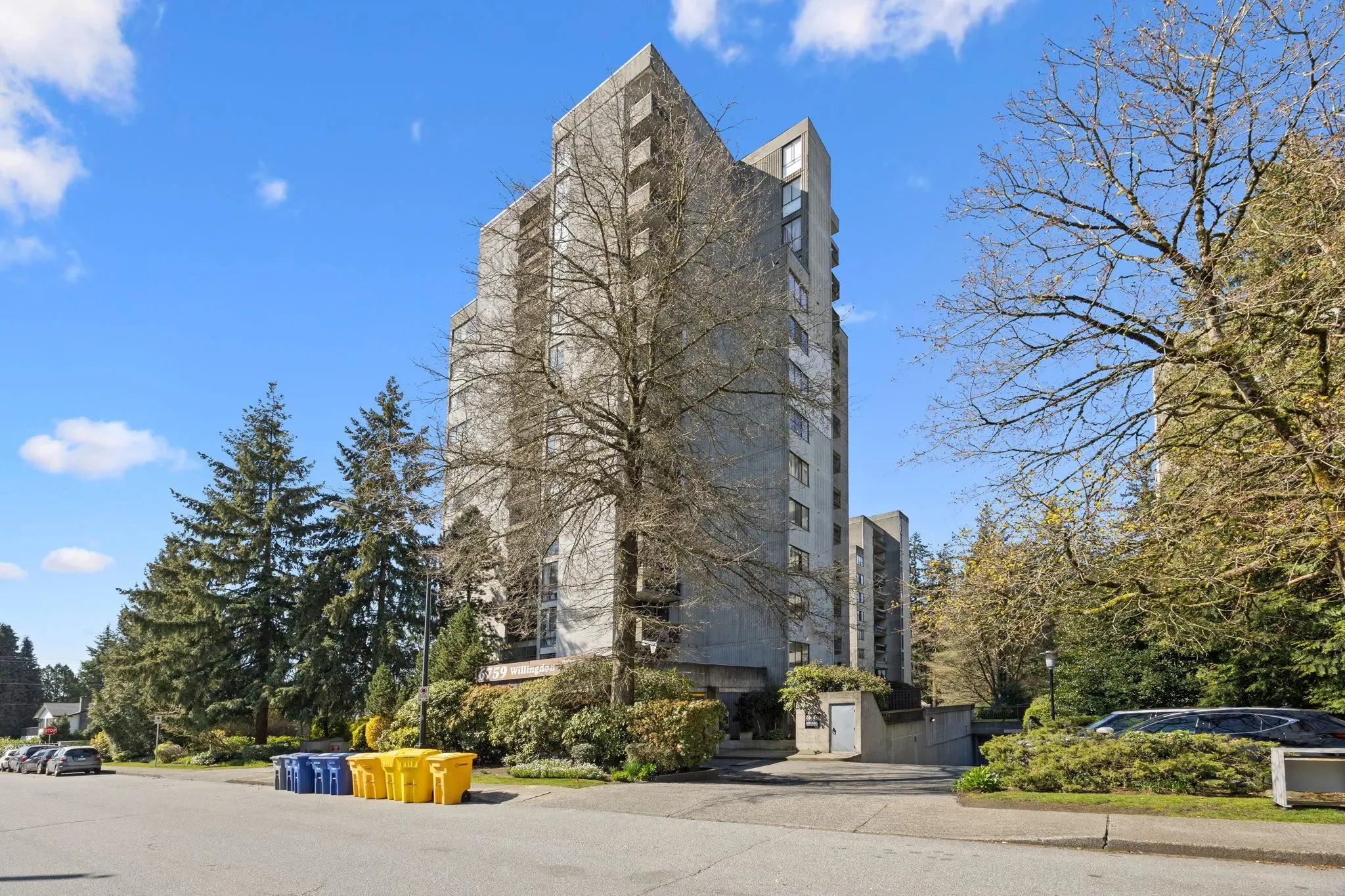 6759 Willingdon Avenue #1202