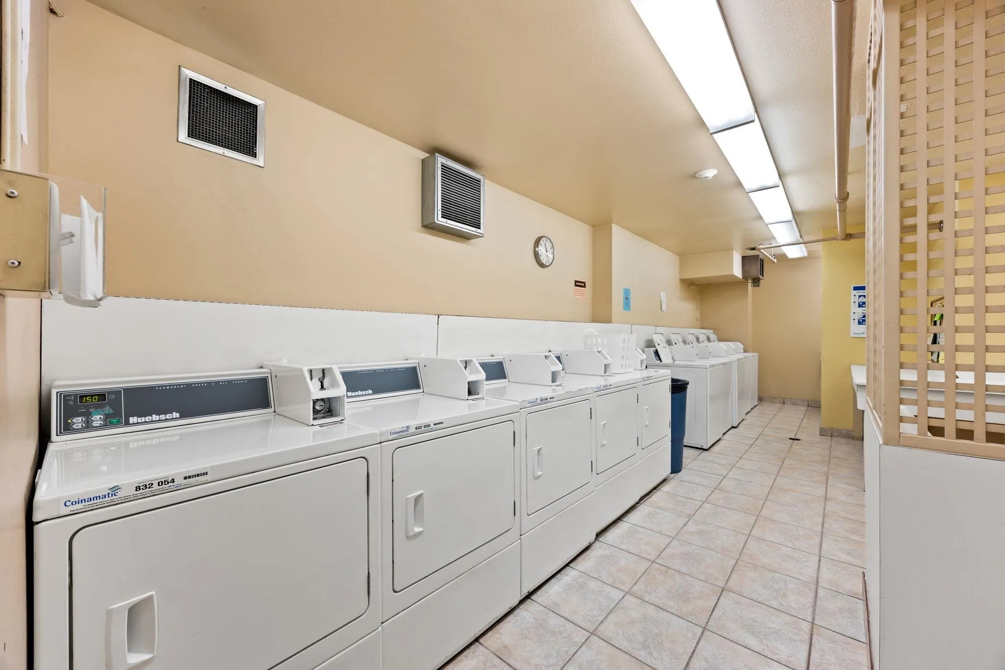 6759 Willingdon Avenue #1202