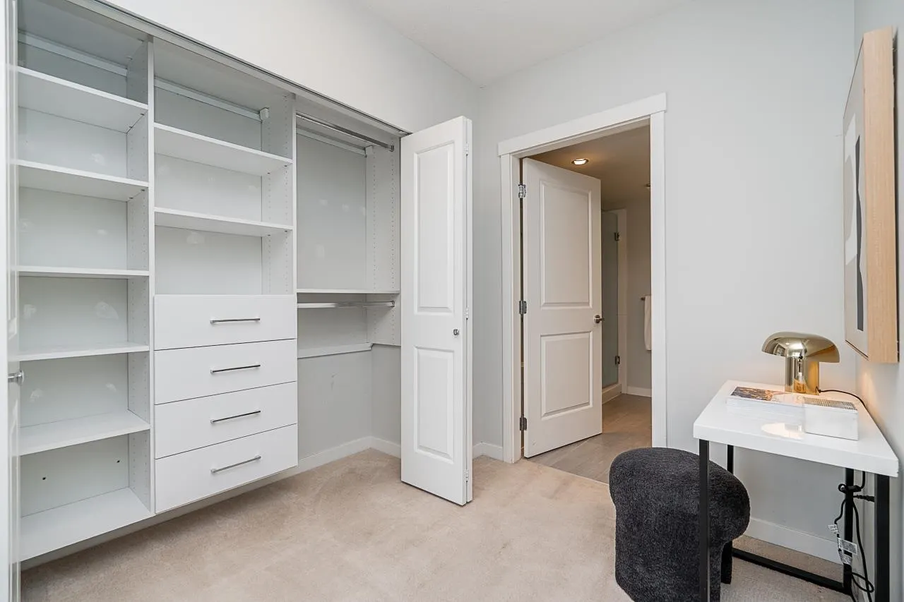 3281 E Kent Avenue North Avenue #502