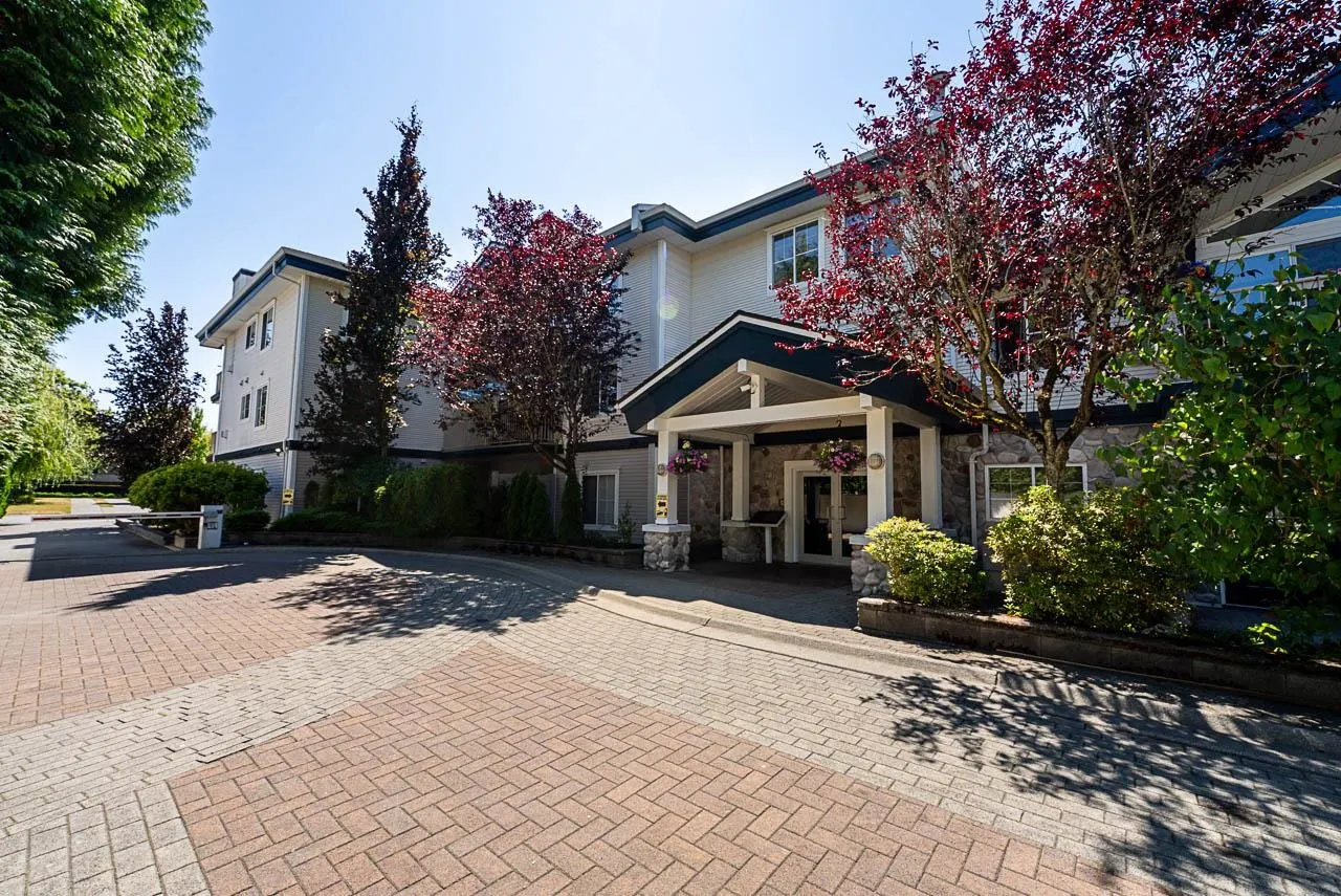 15298 20 Avenue #204