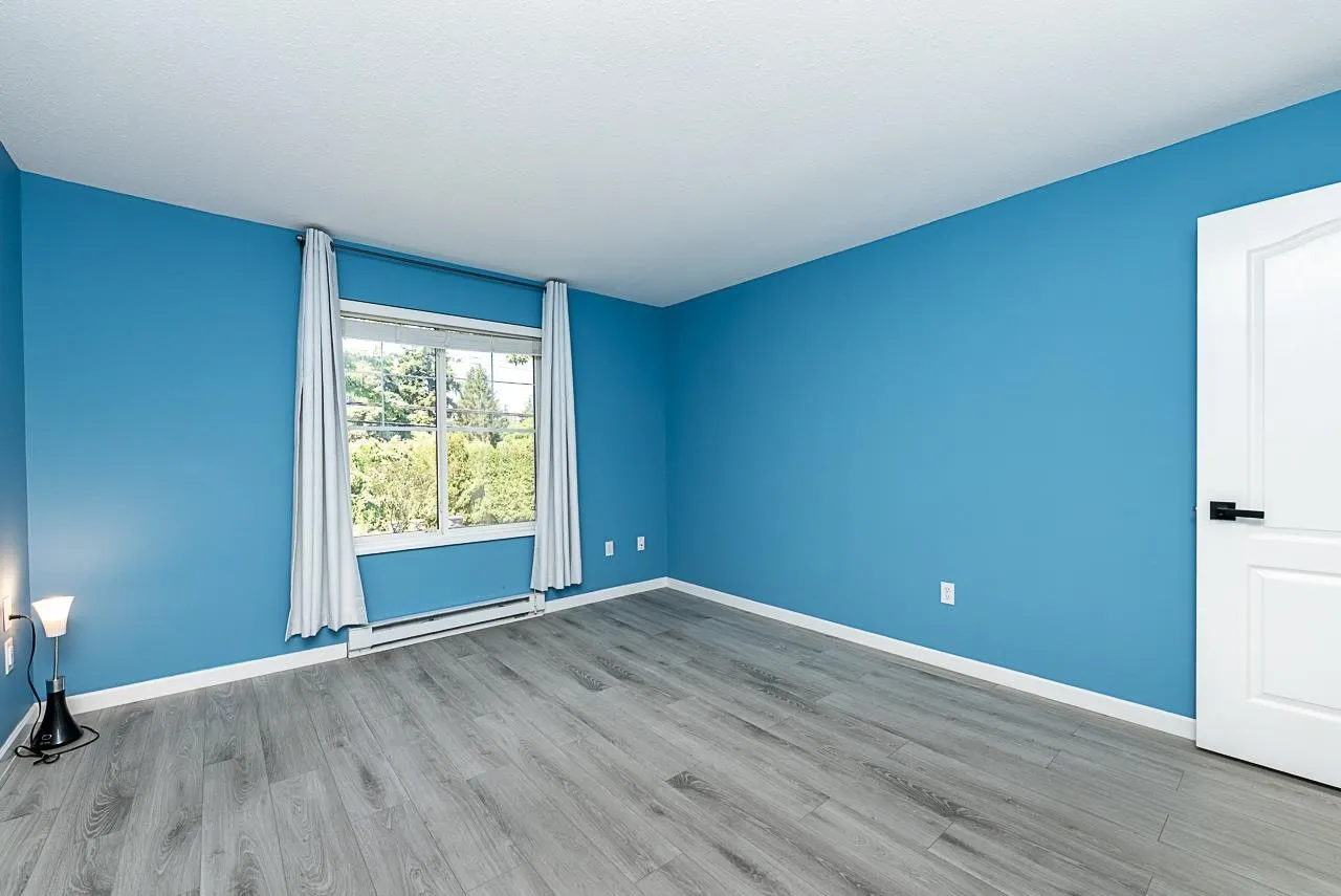 15298 20 Avenue #204