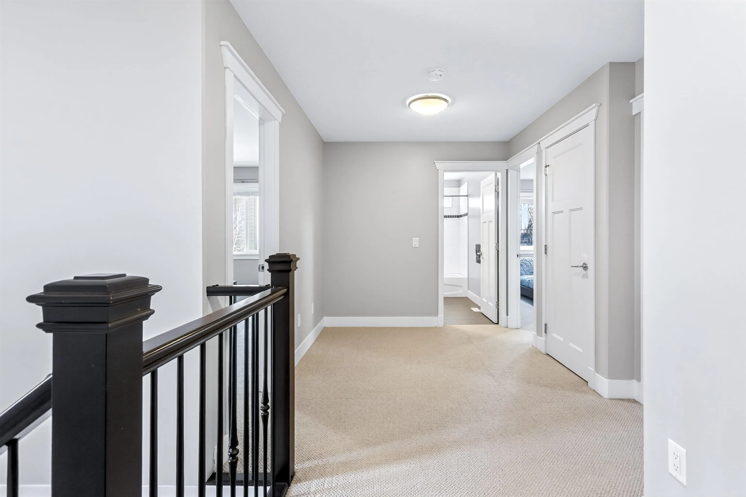 16088 28b Avenue