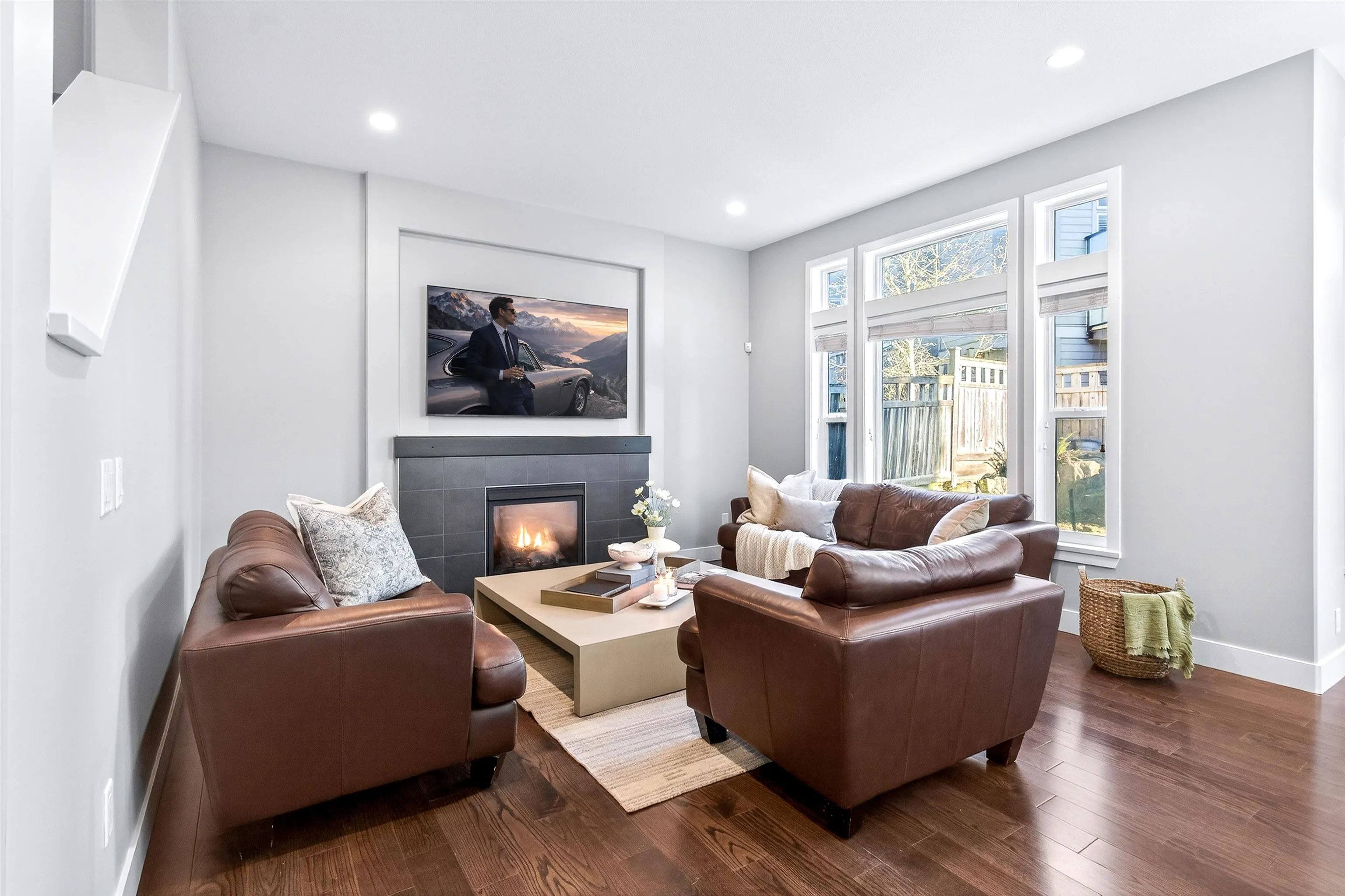16088 28b Avenue