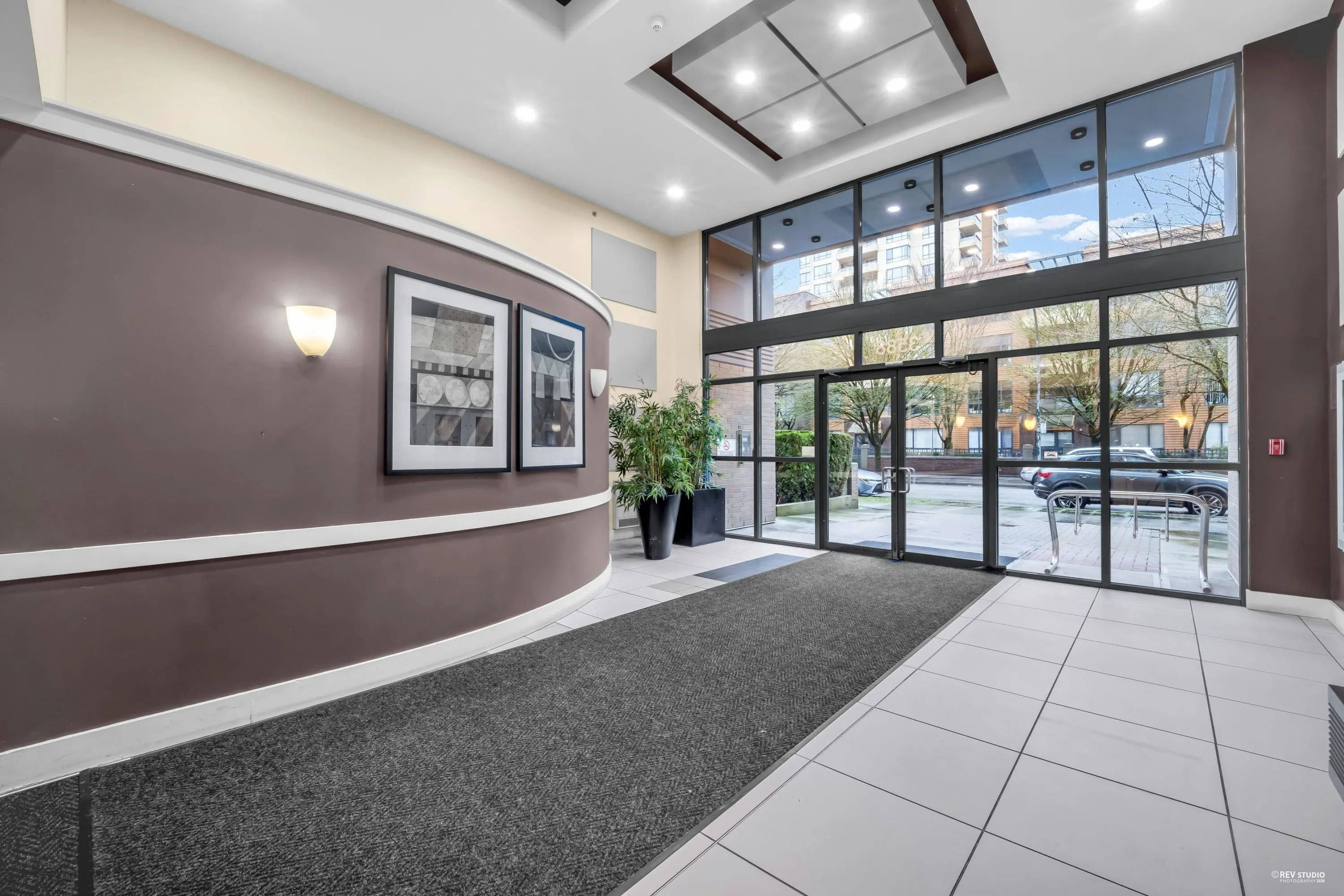 3588 Crowley Drive #1001