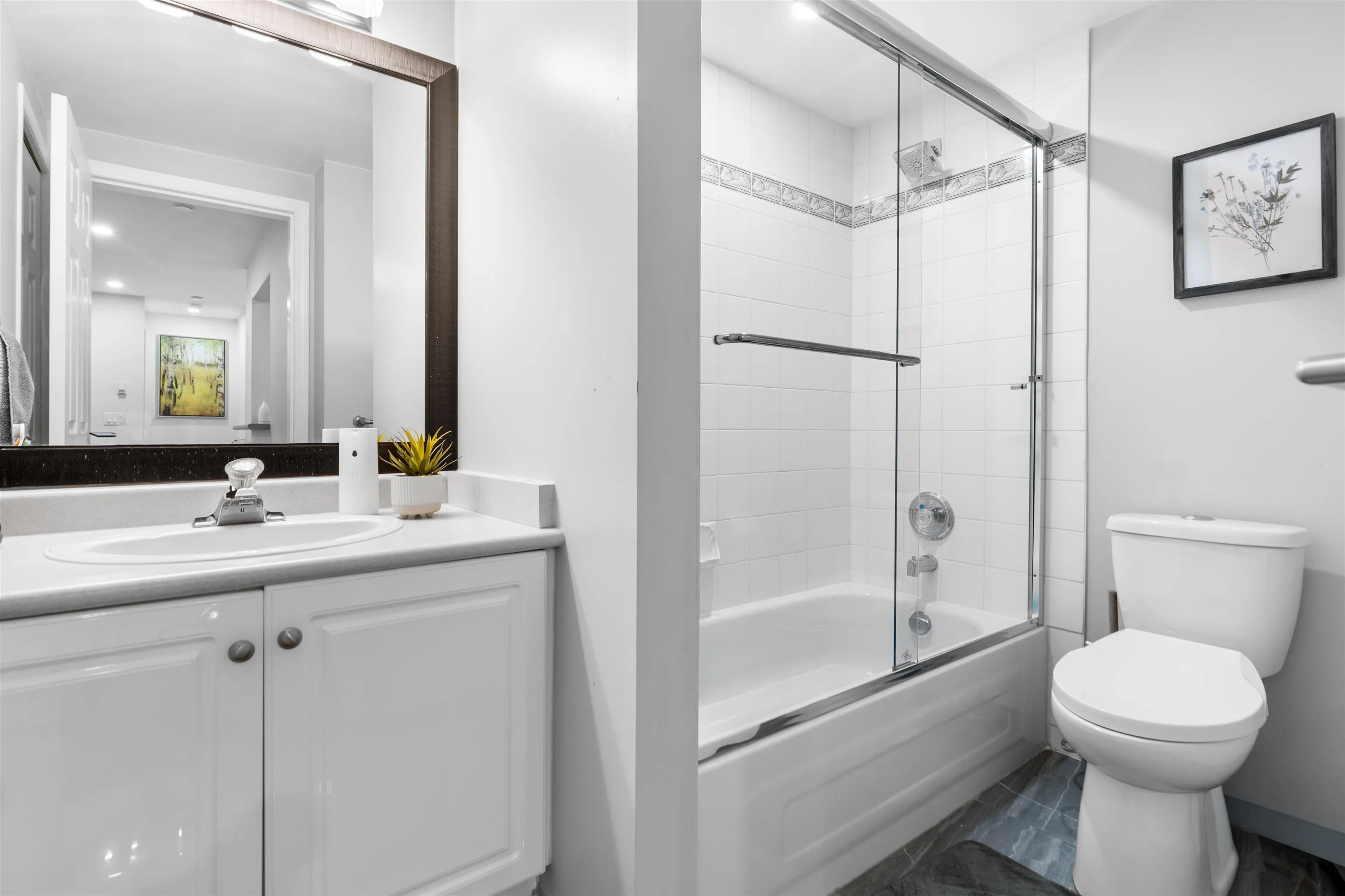 12125 75a Avenue #105