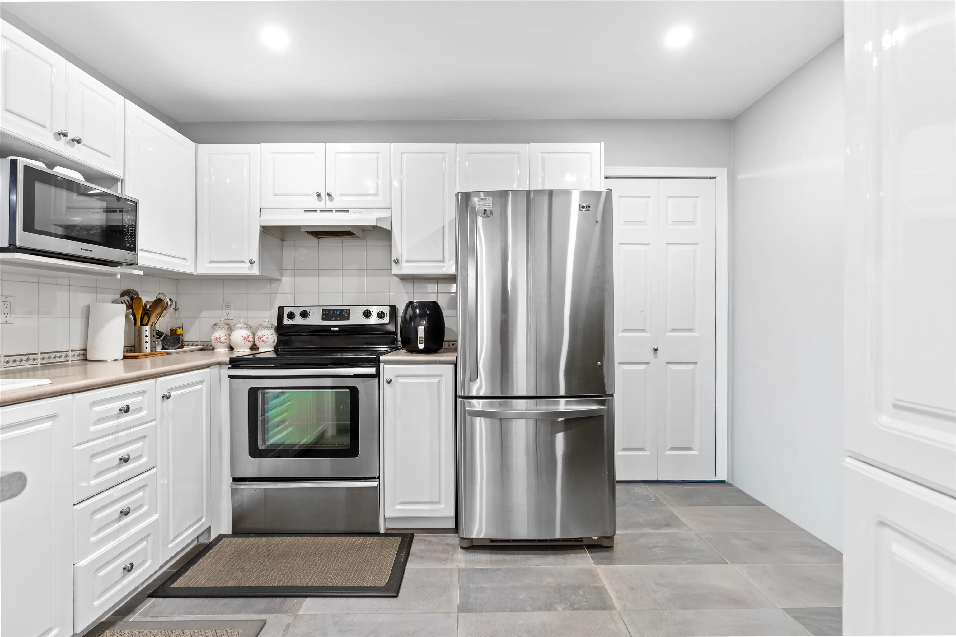 12125 75a Avenue #105