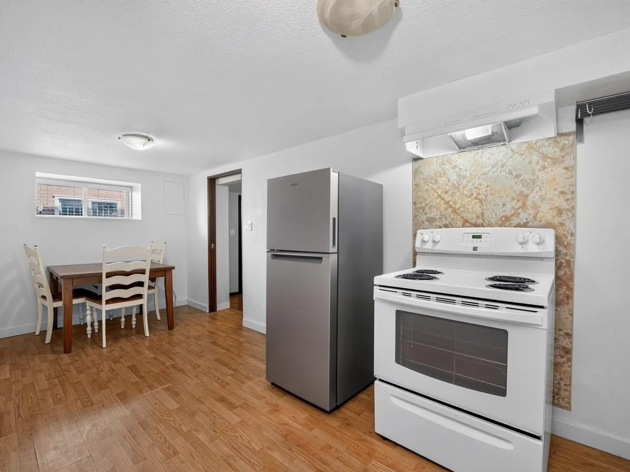 3807 Victoria Drive