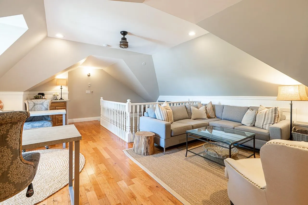 15151 Buena Vista Avenue #4