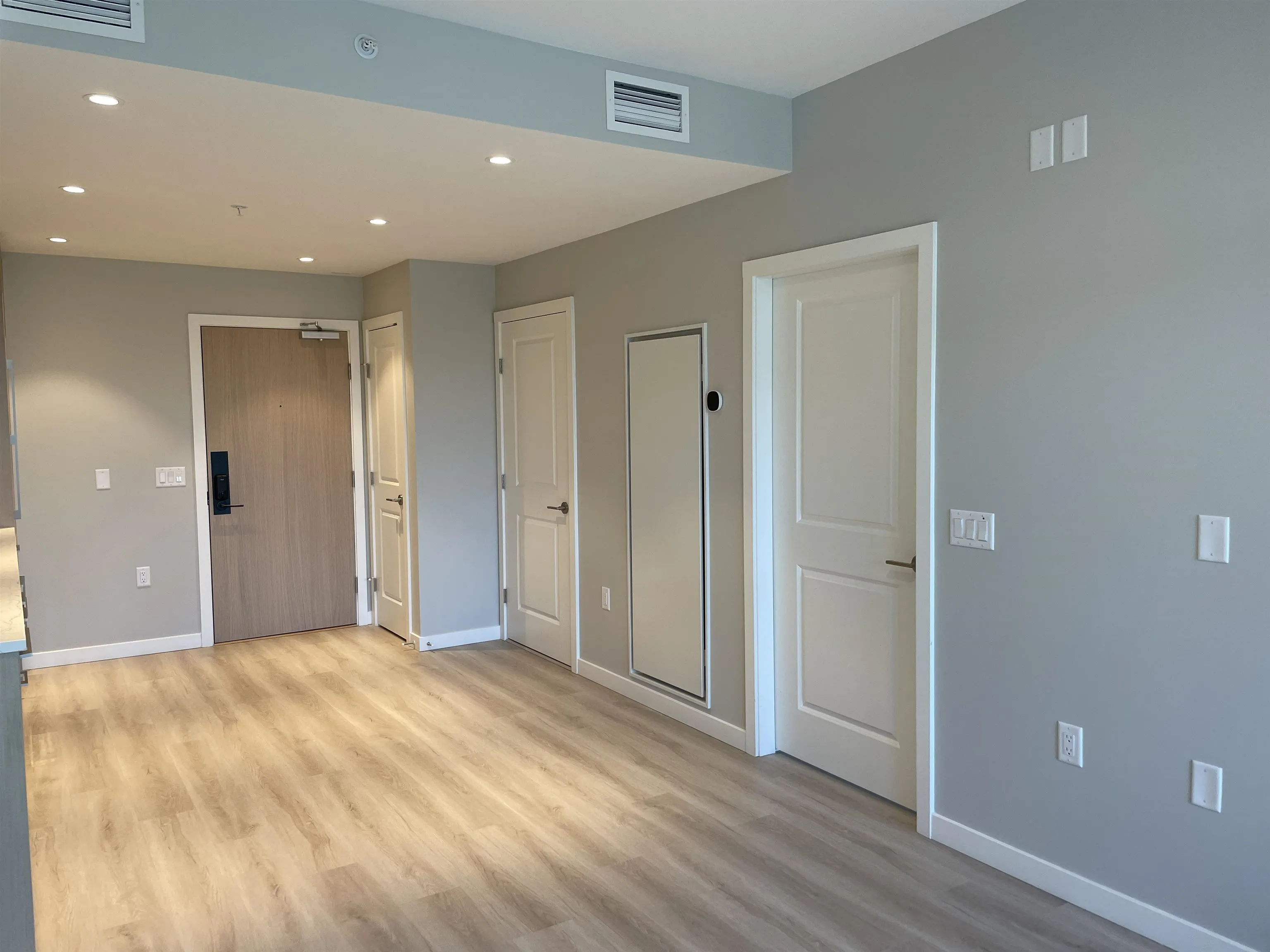 5938 Olive Avenue #809