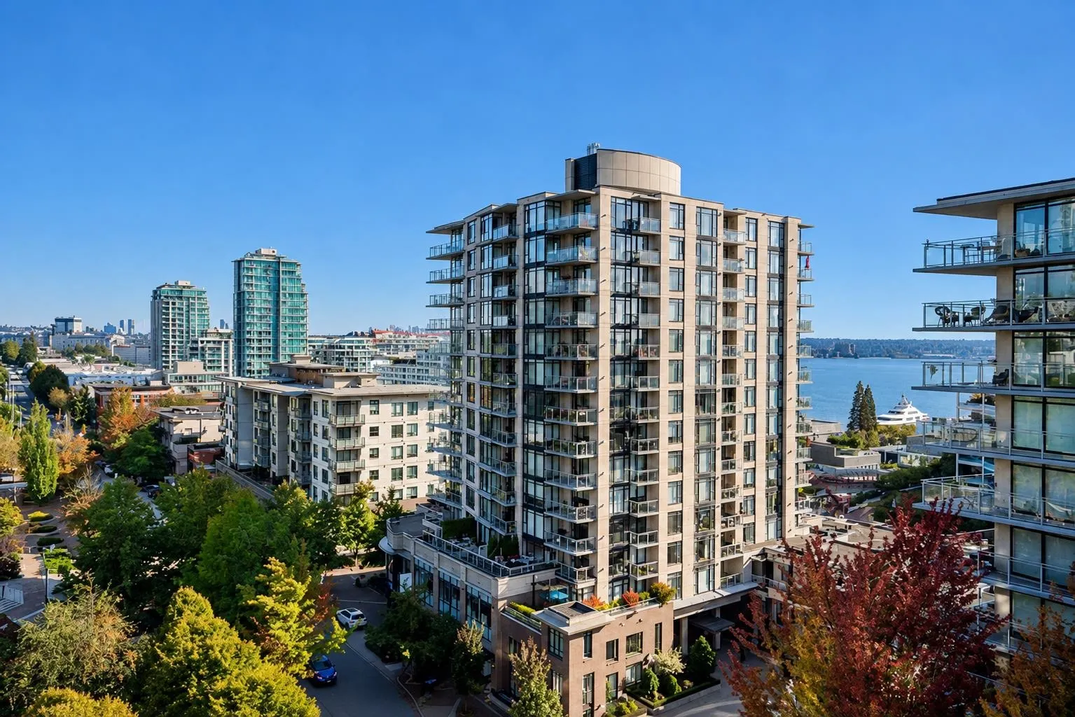 170 W 1st Street #1004