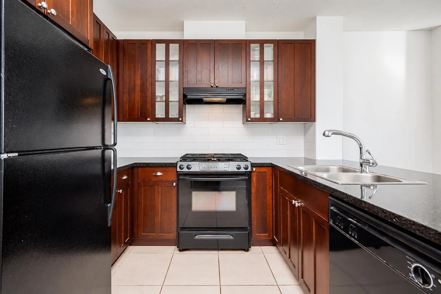 170 W 1st Street #1004
