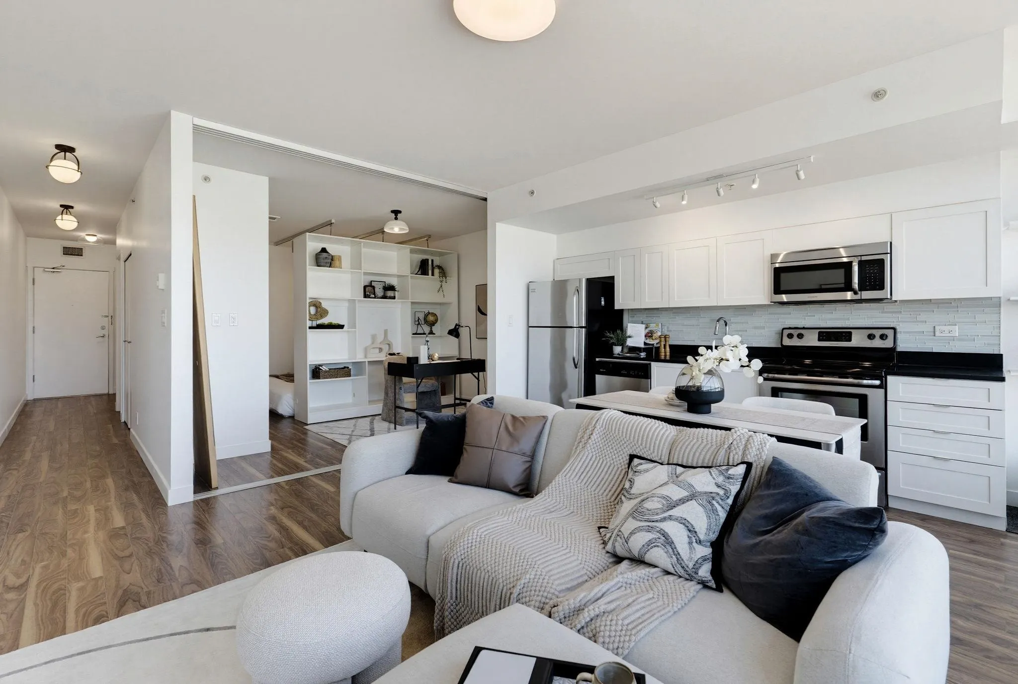 2511 Quebec Street #409