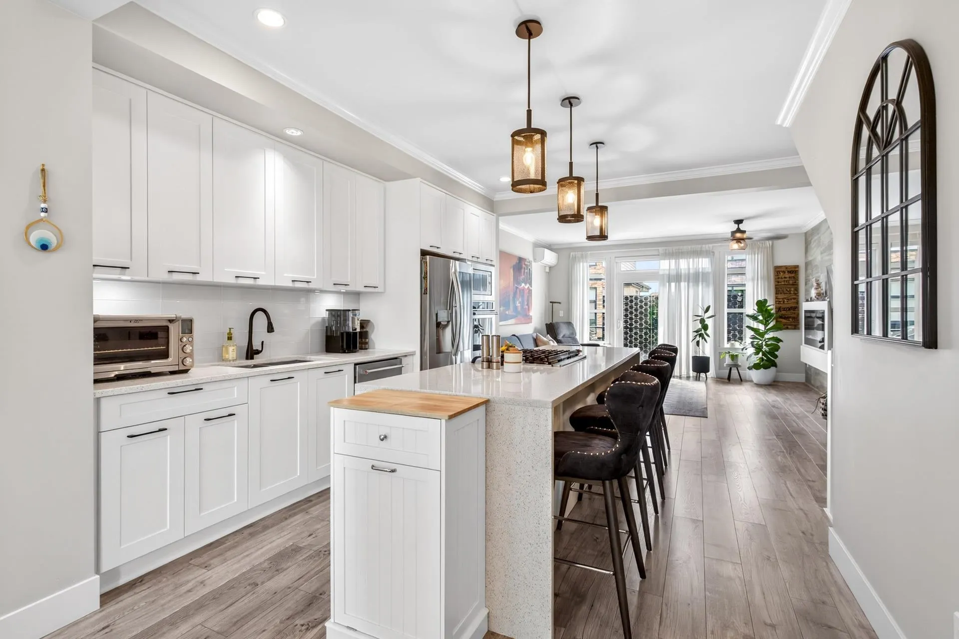16488 64 Avenue #111