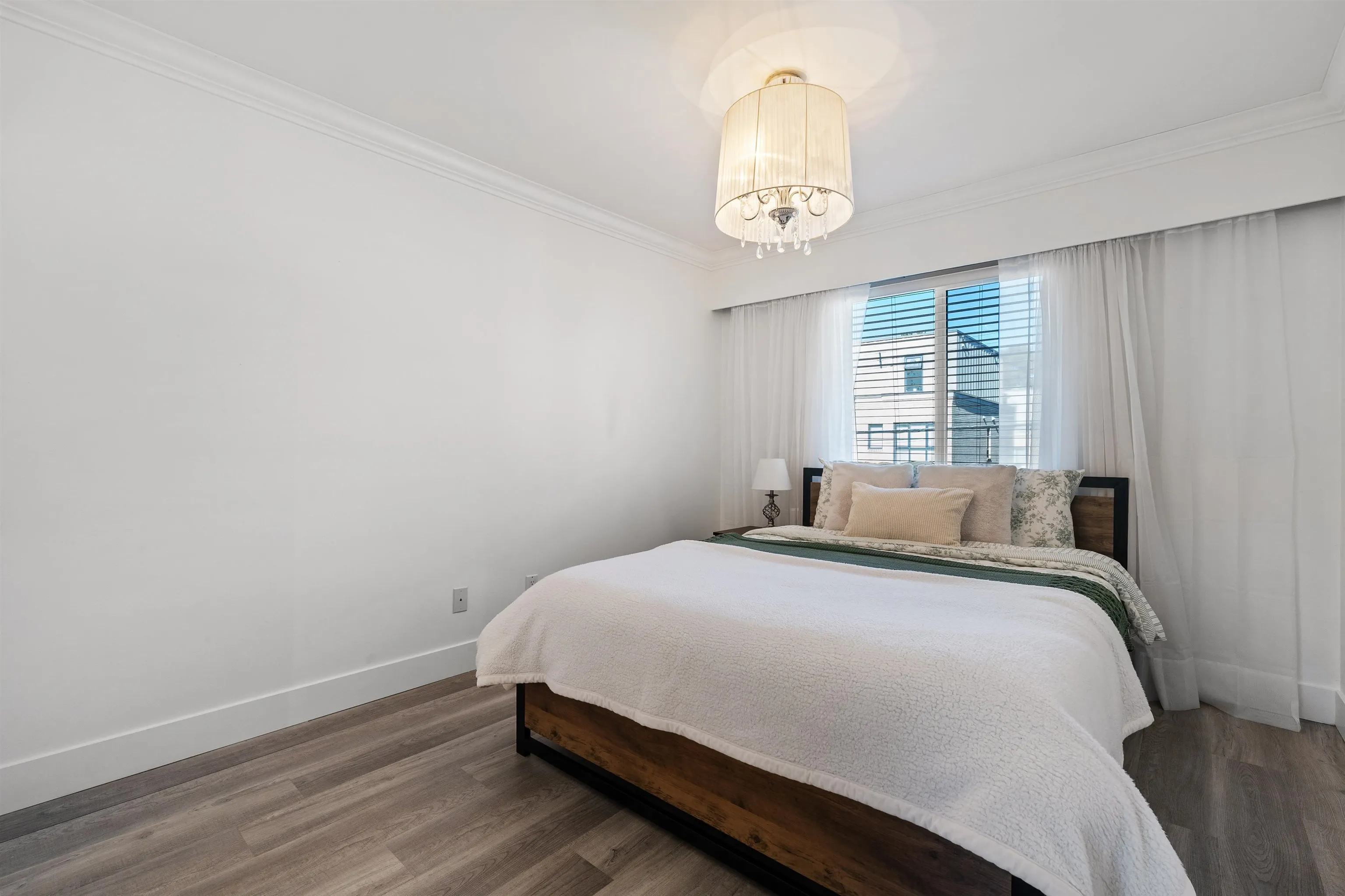 2025 W 2nd Avenue #313