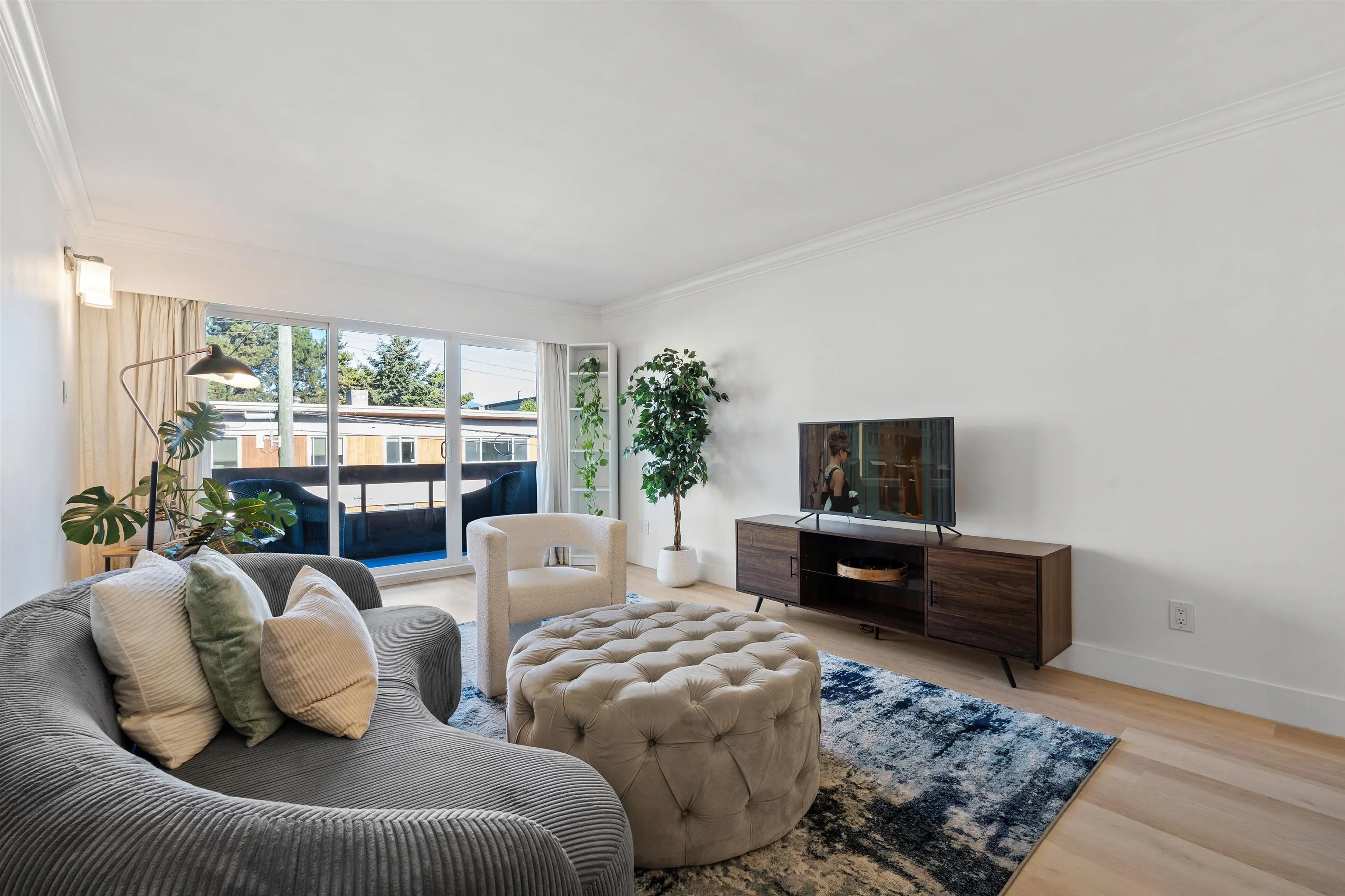 2025 W 2nd Avenue #313