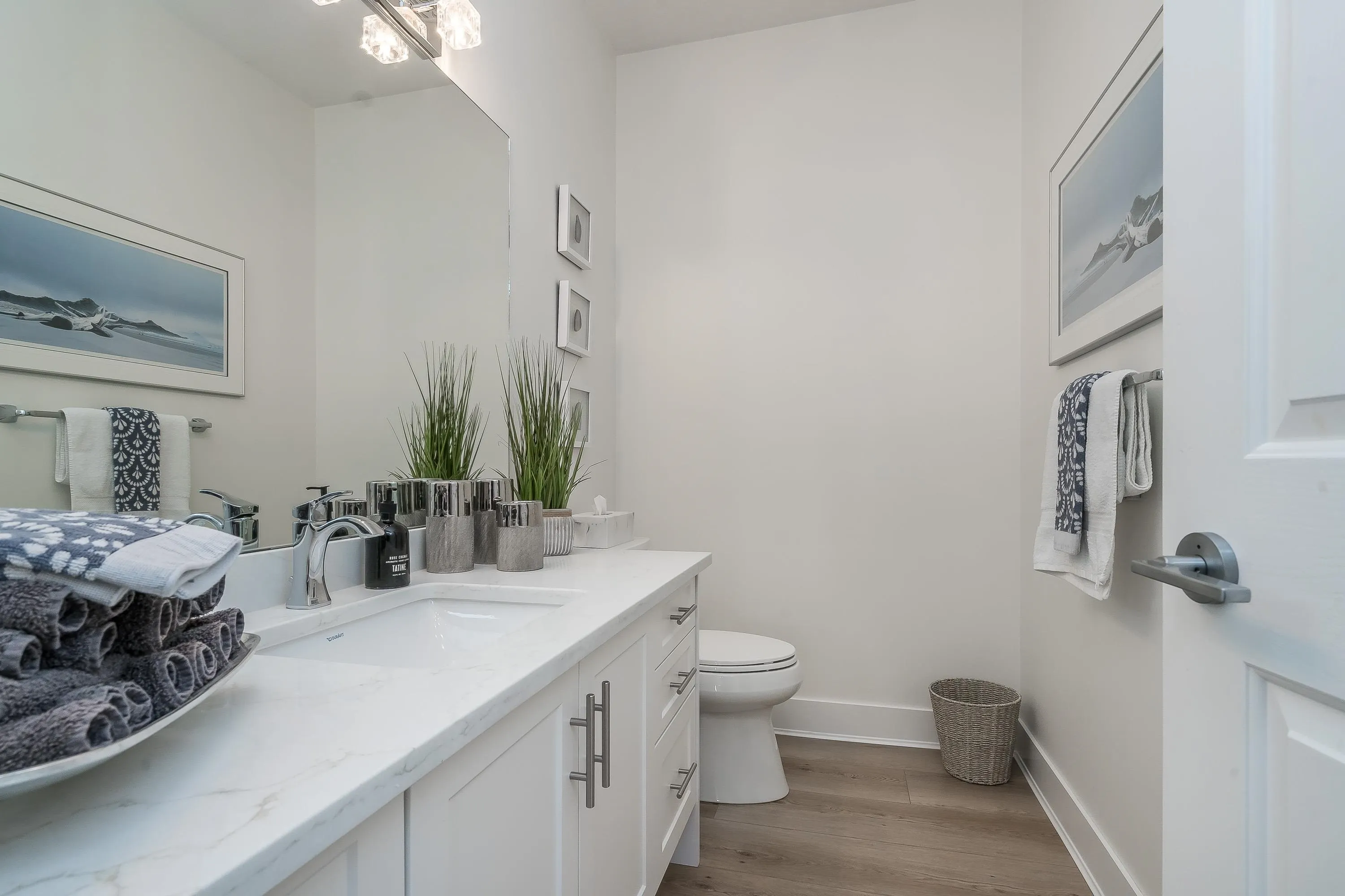 2533 152 Street #98