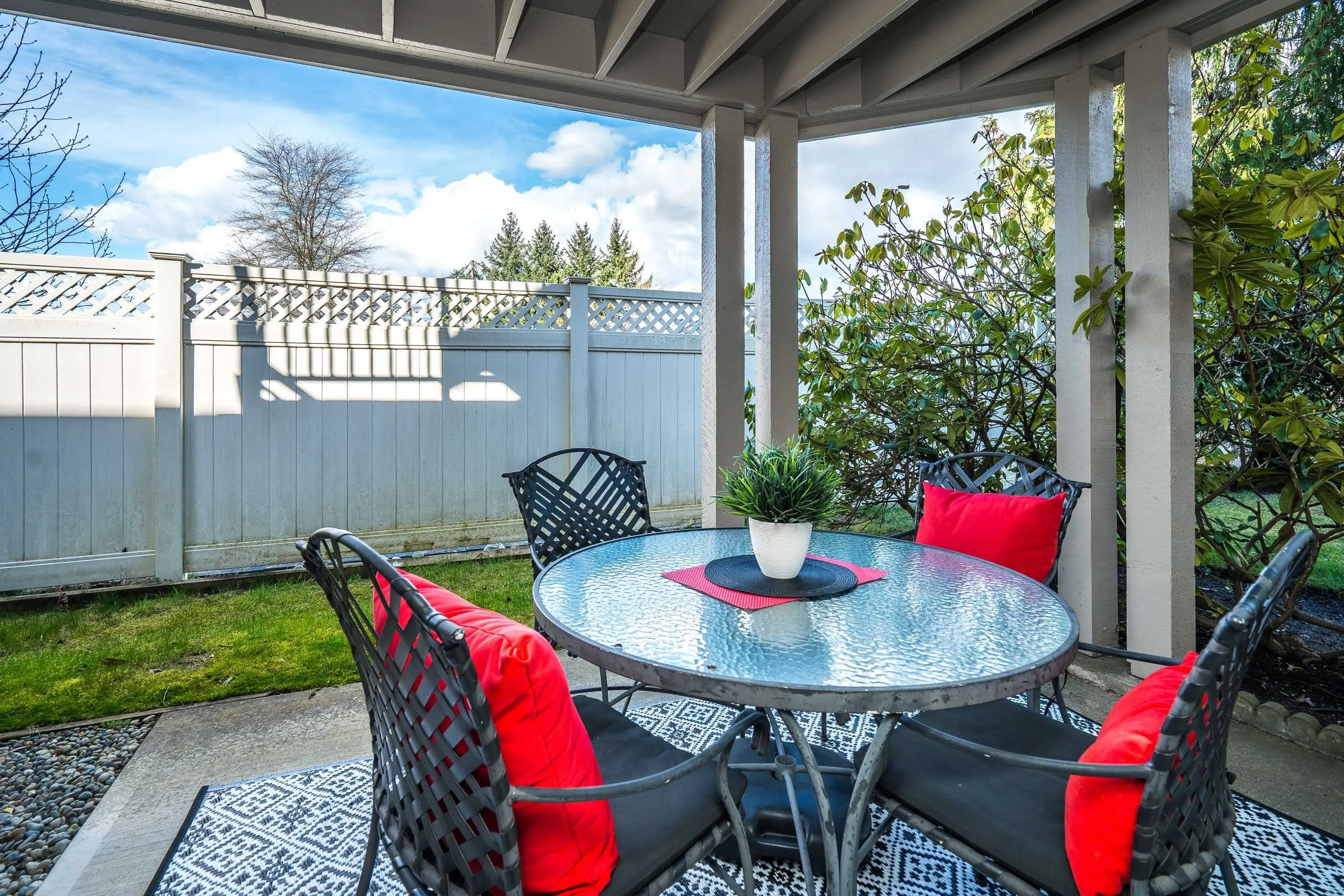 2533 152 Street #98