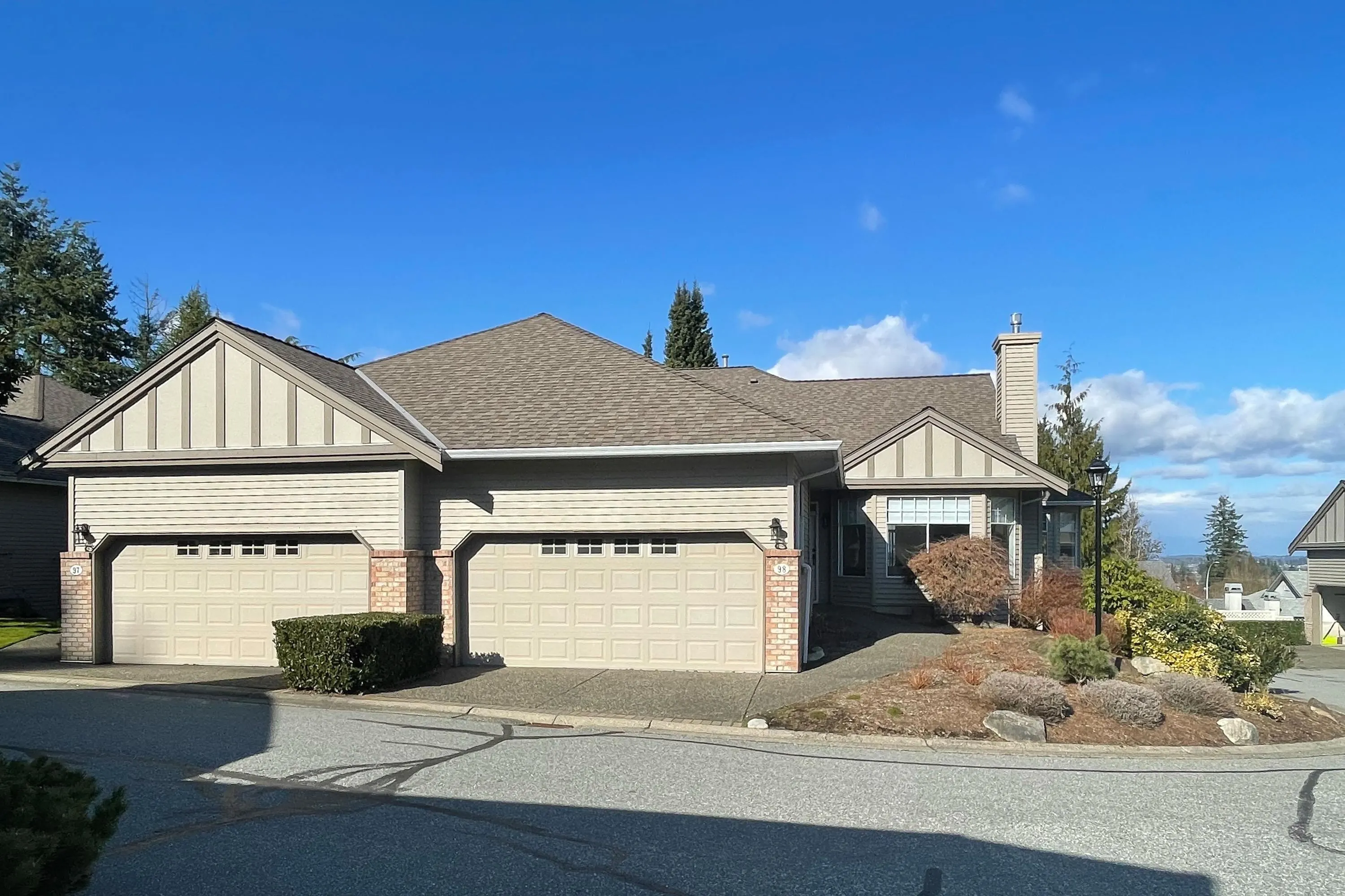 2533 152 Street #98