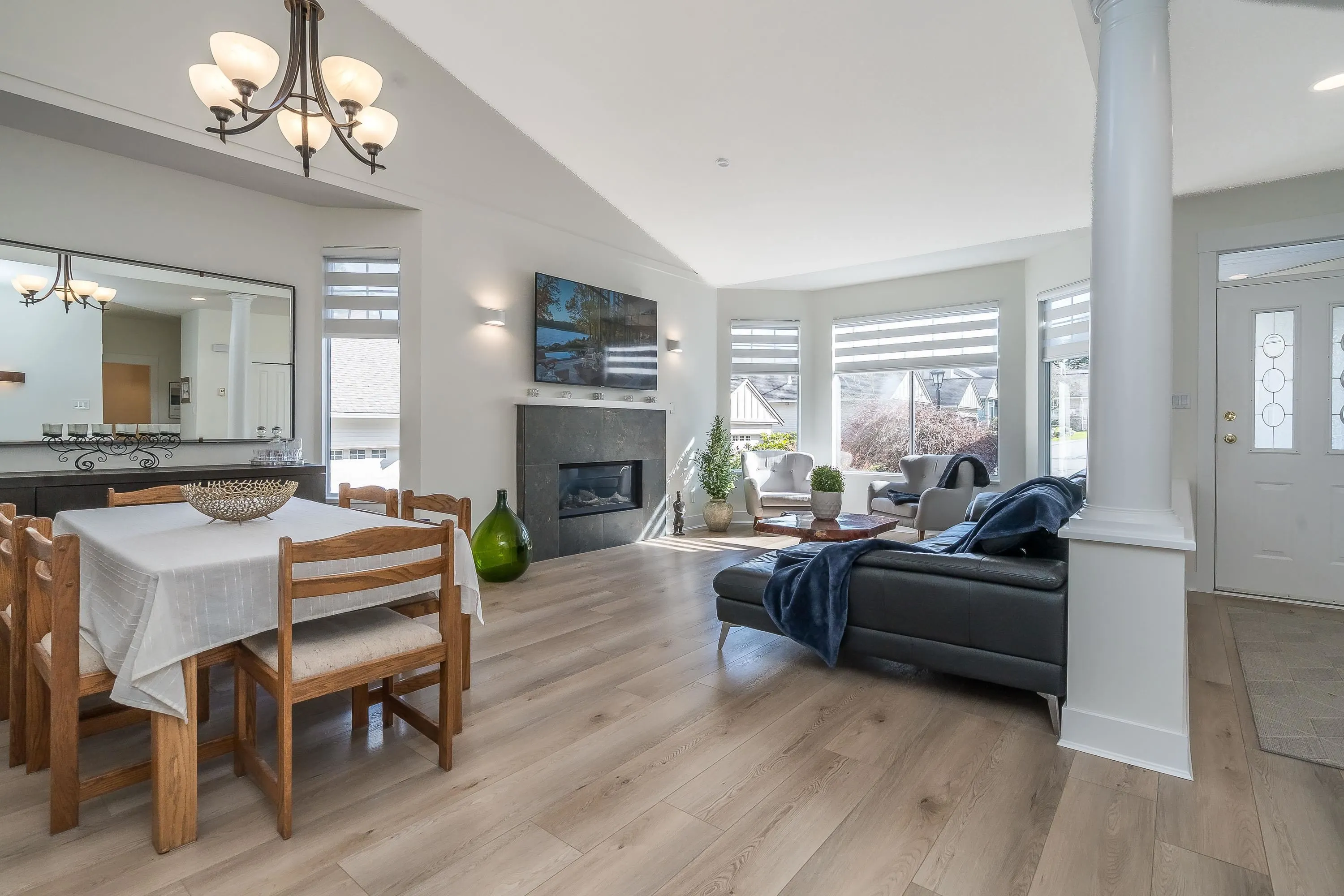2533 152 Street #98