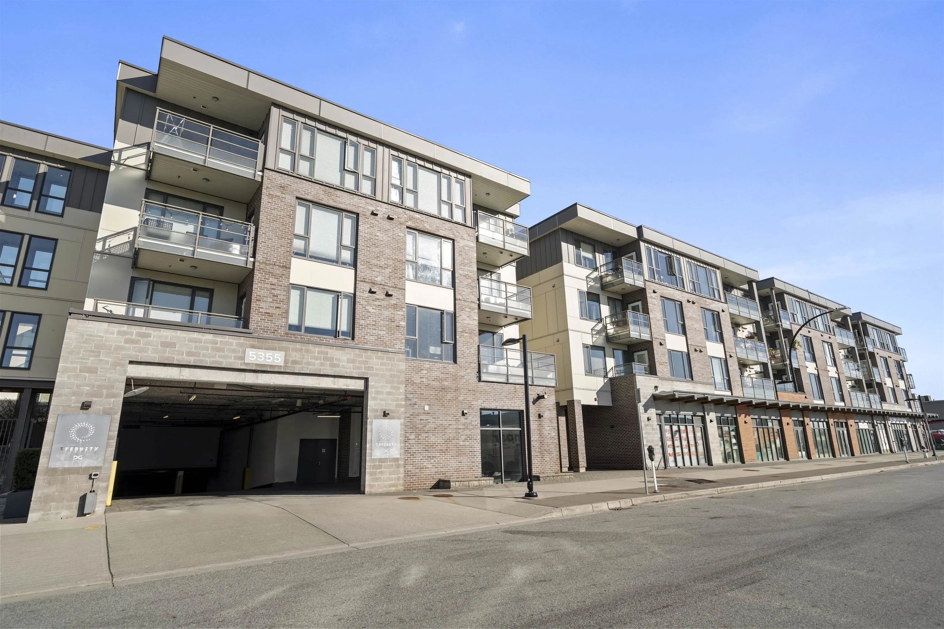 5355 Lane Street #334