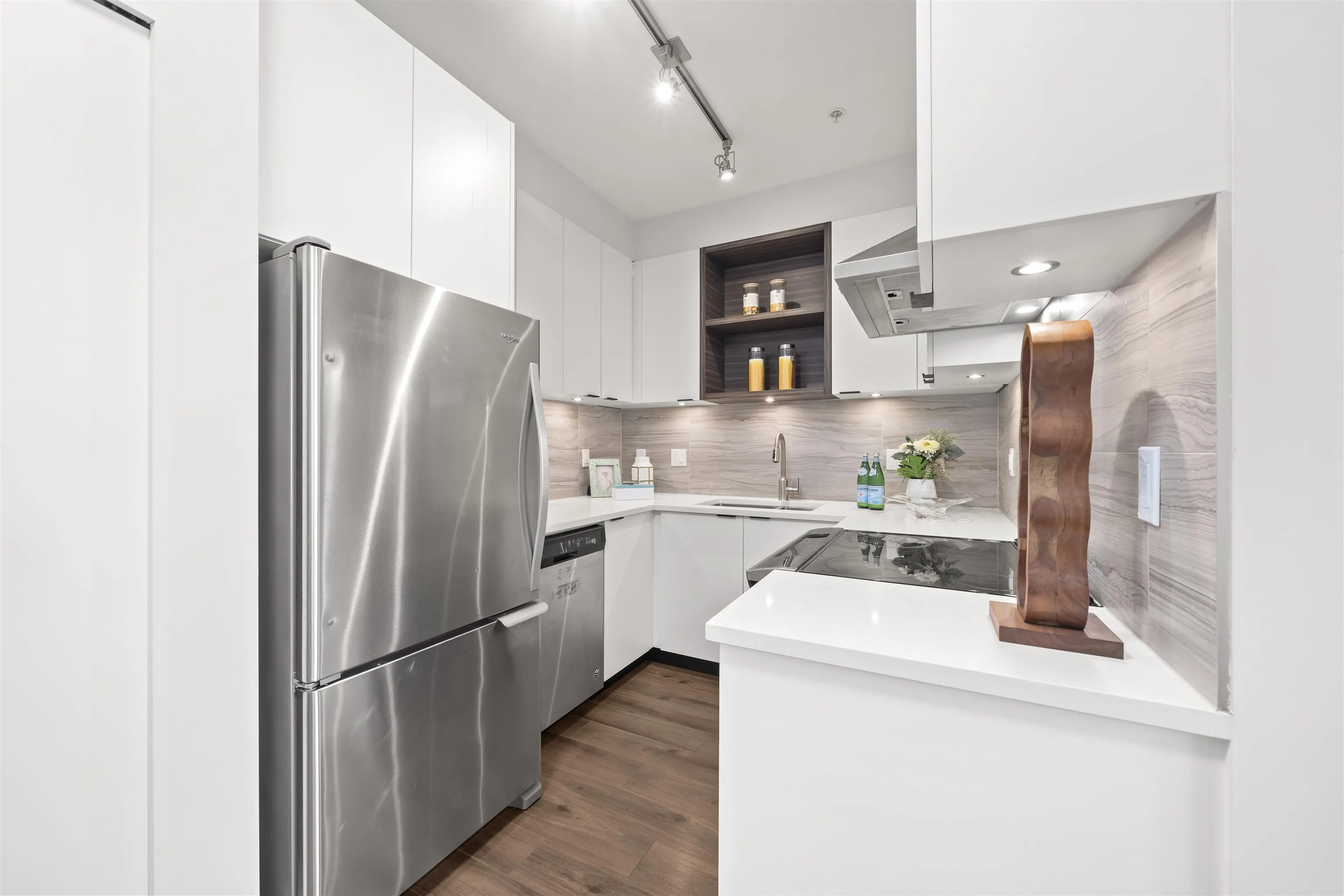5355 Lane Street #334