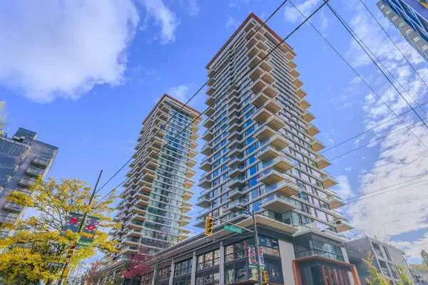 1482 Robson Street #1606