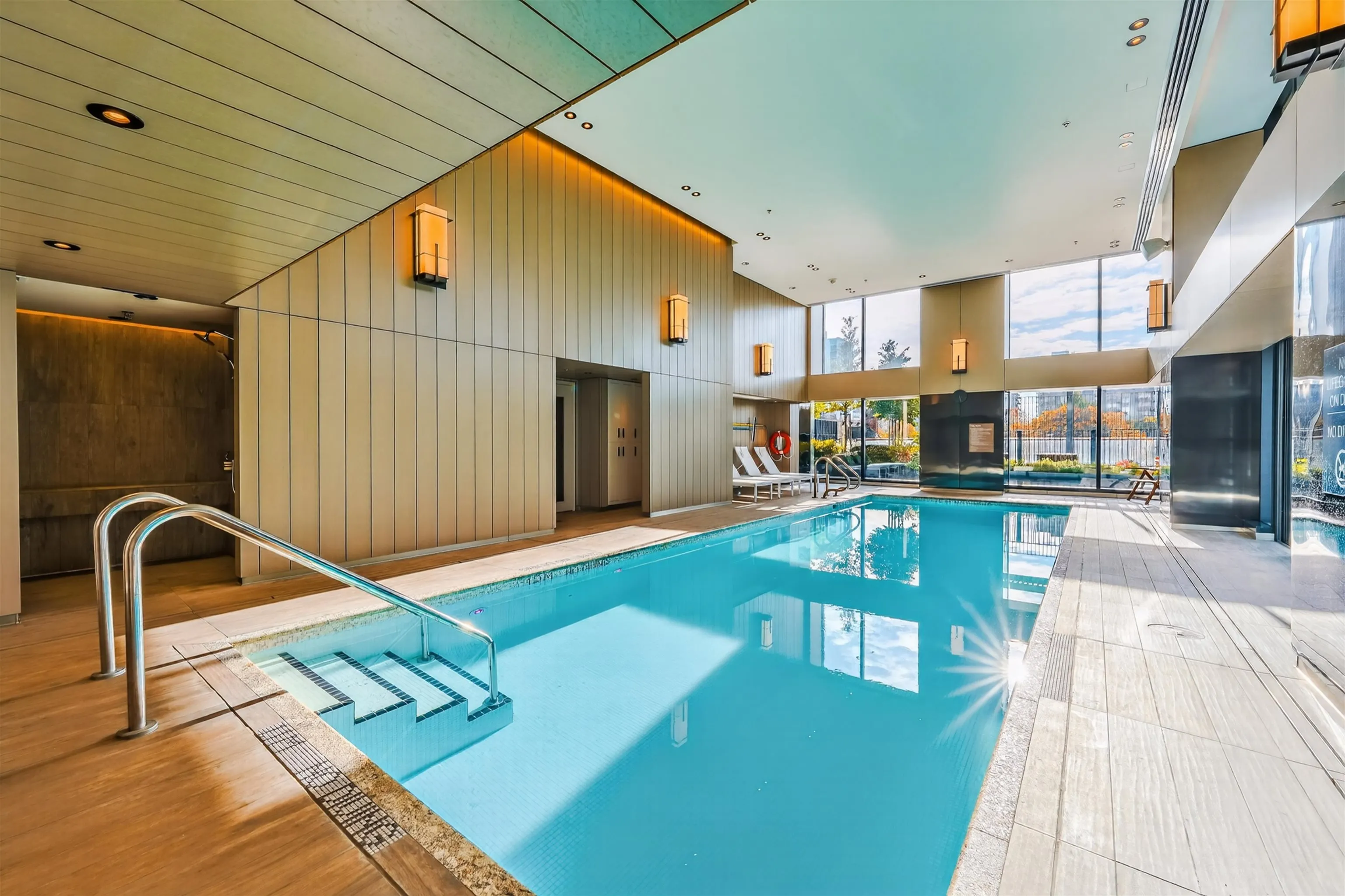 1482 Robson Street #1606