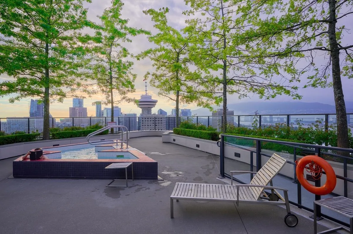128 W Cordova Street #204