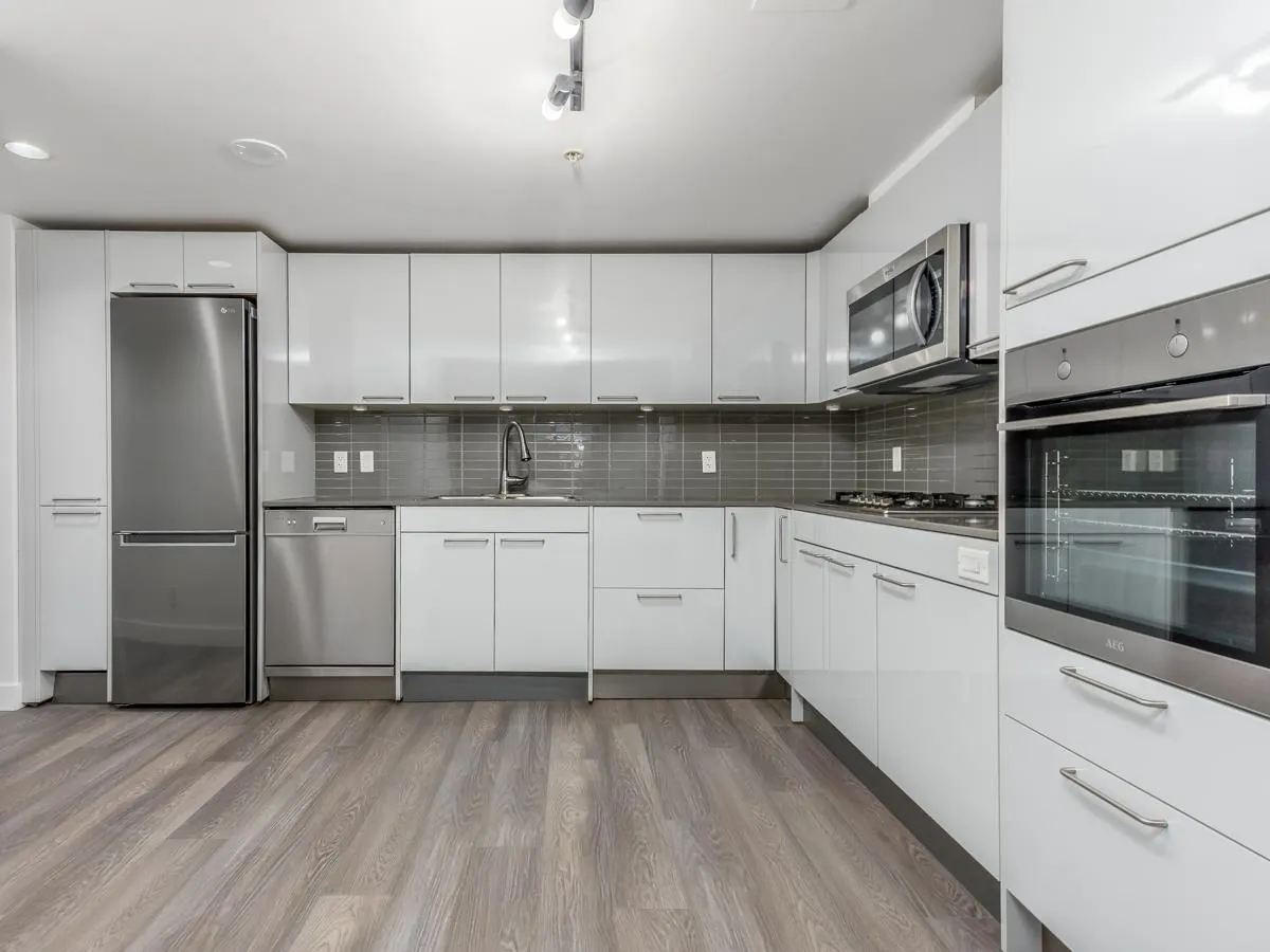 128 W Cordova Street #204