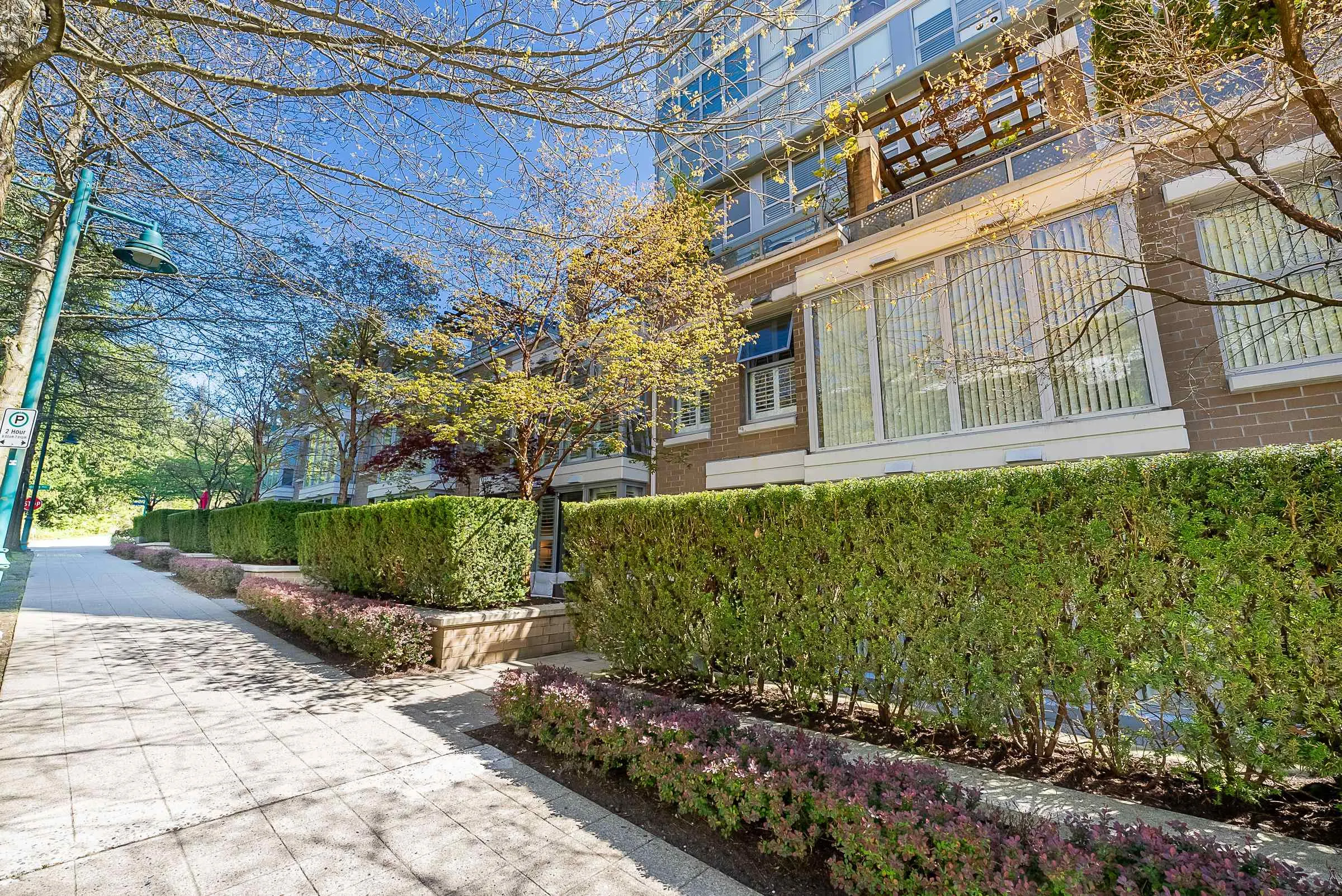 290 Newport Drive #3