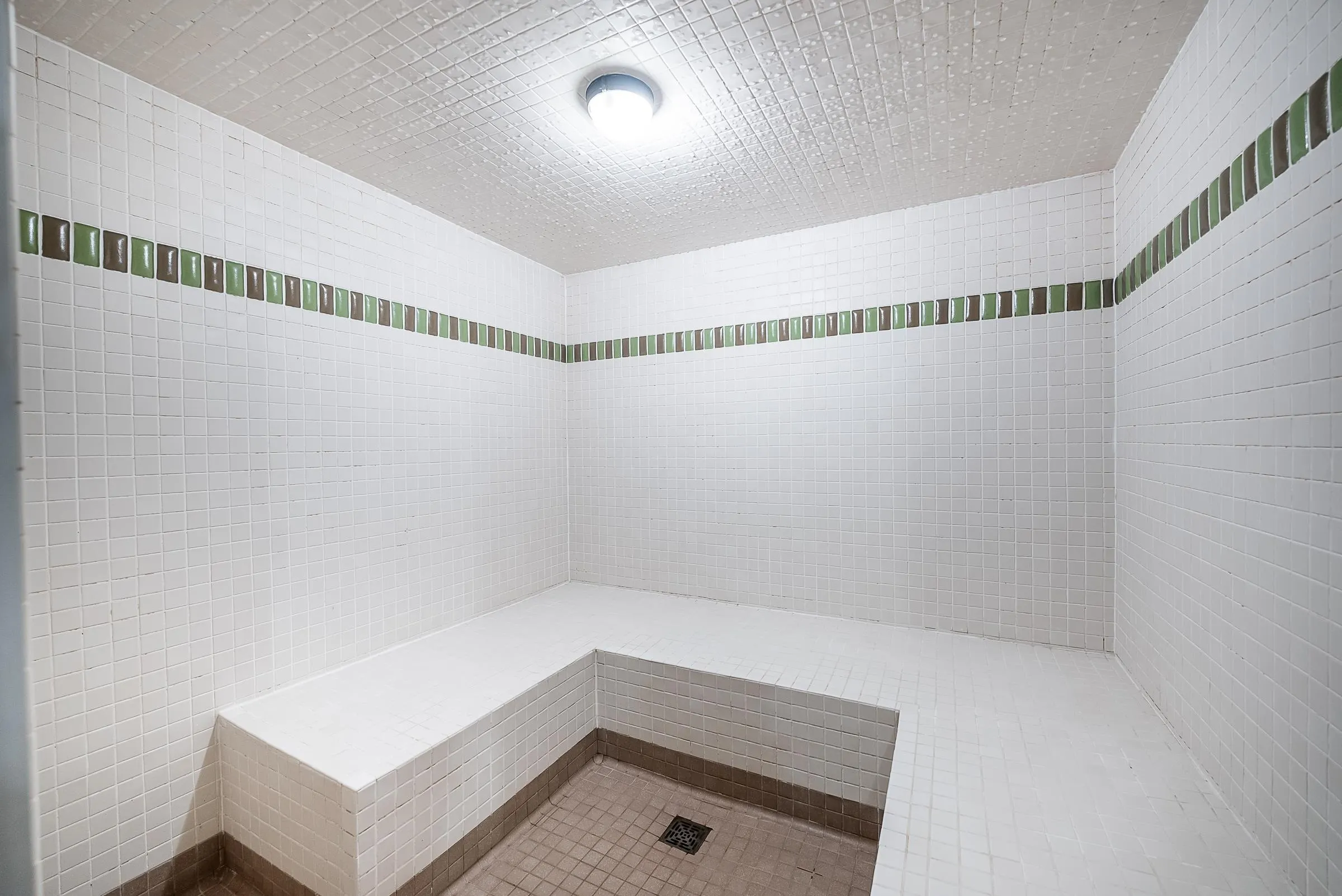 290 Newport Drive #3