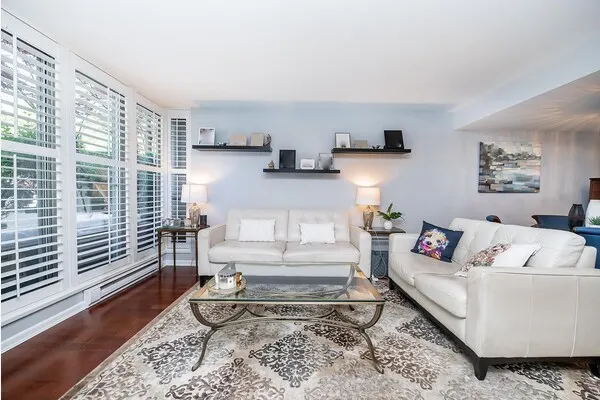 290 Newport Drive #3