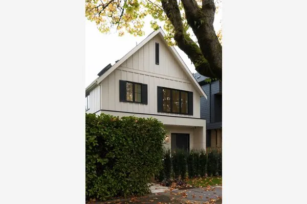 3351 W 13th Avenue #2