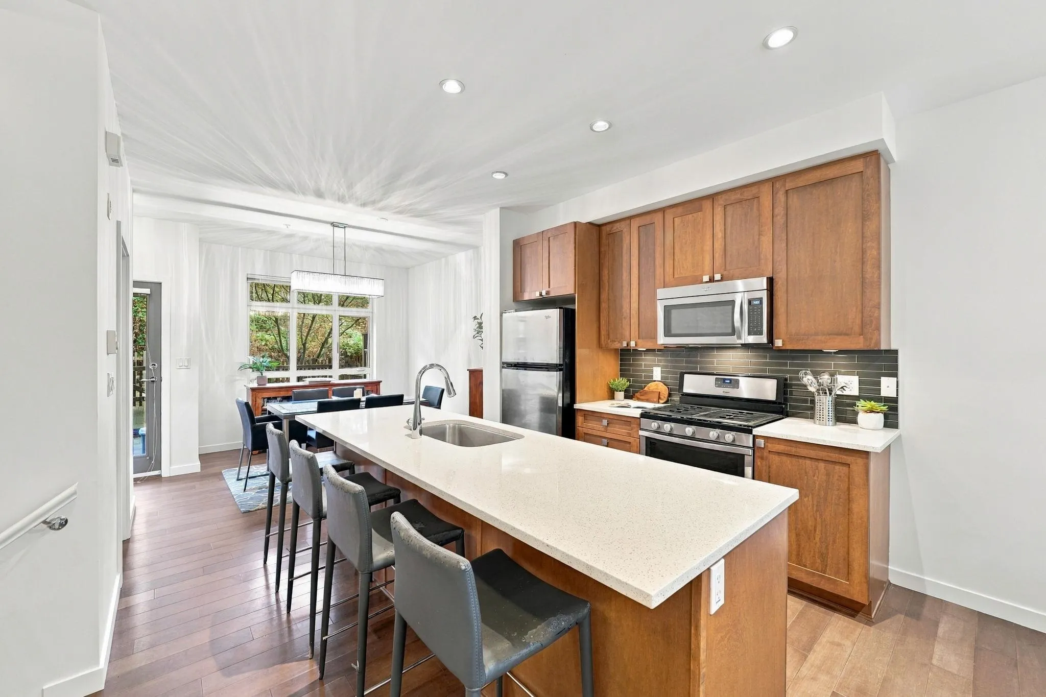 3332 Mt Seymour Parkway