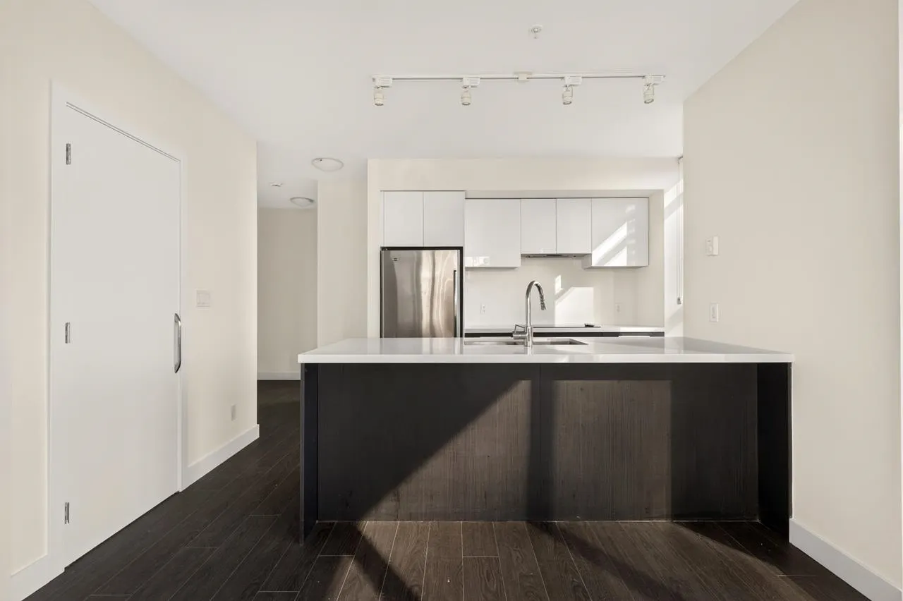 6333 Silver Avenue #408