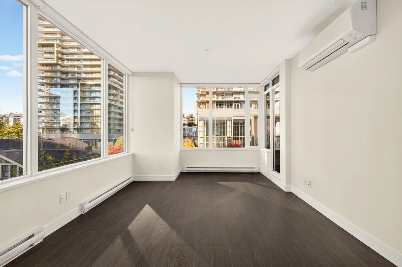 6333 Silver Avenue #408