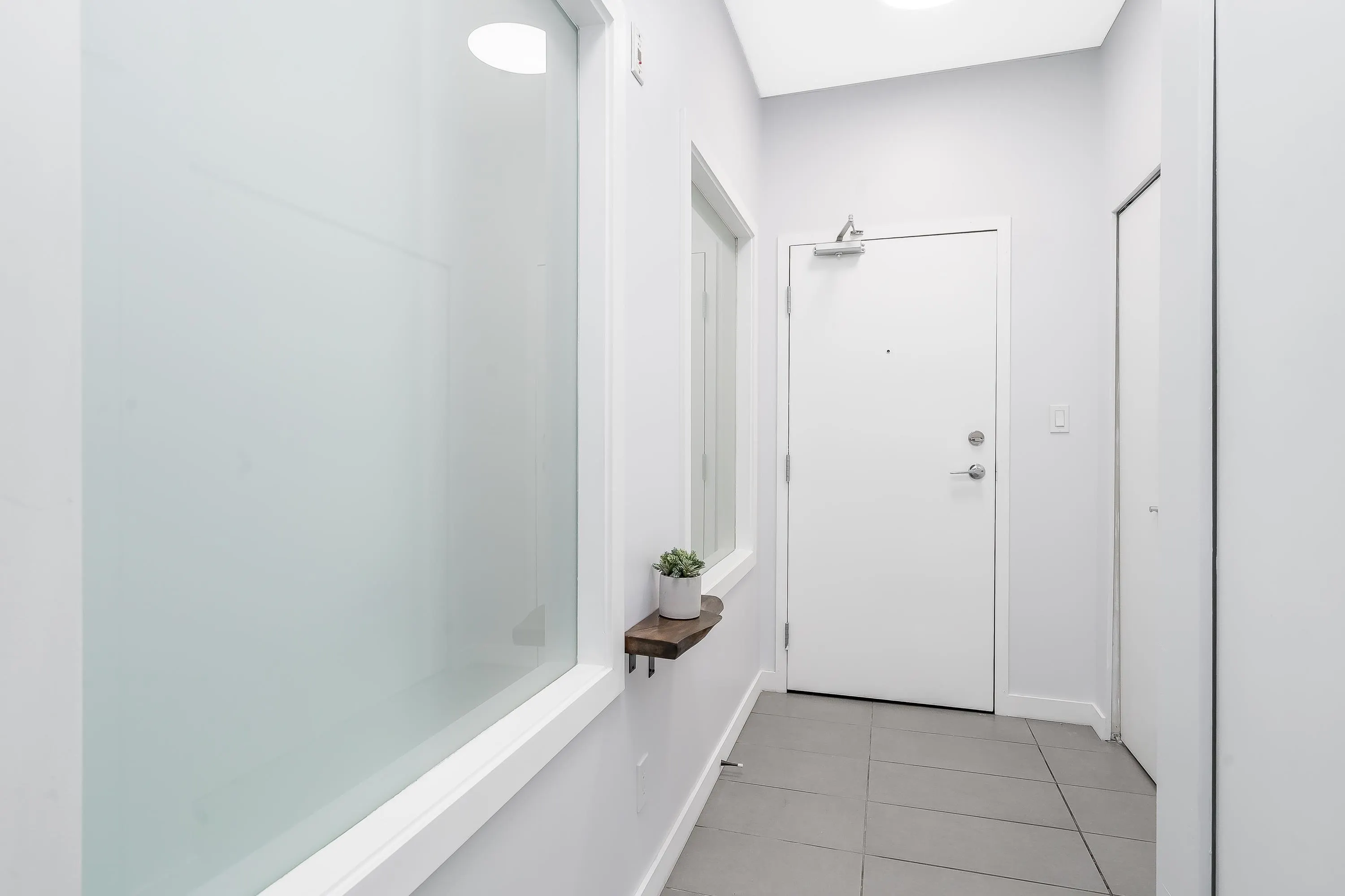 13733 107a Avenue #208