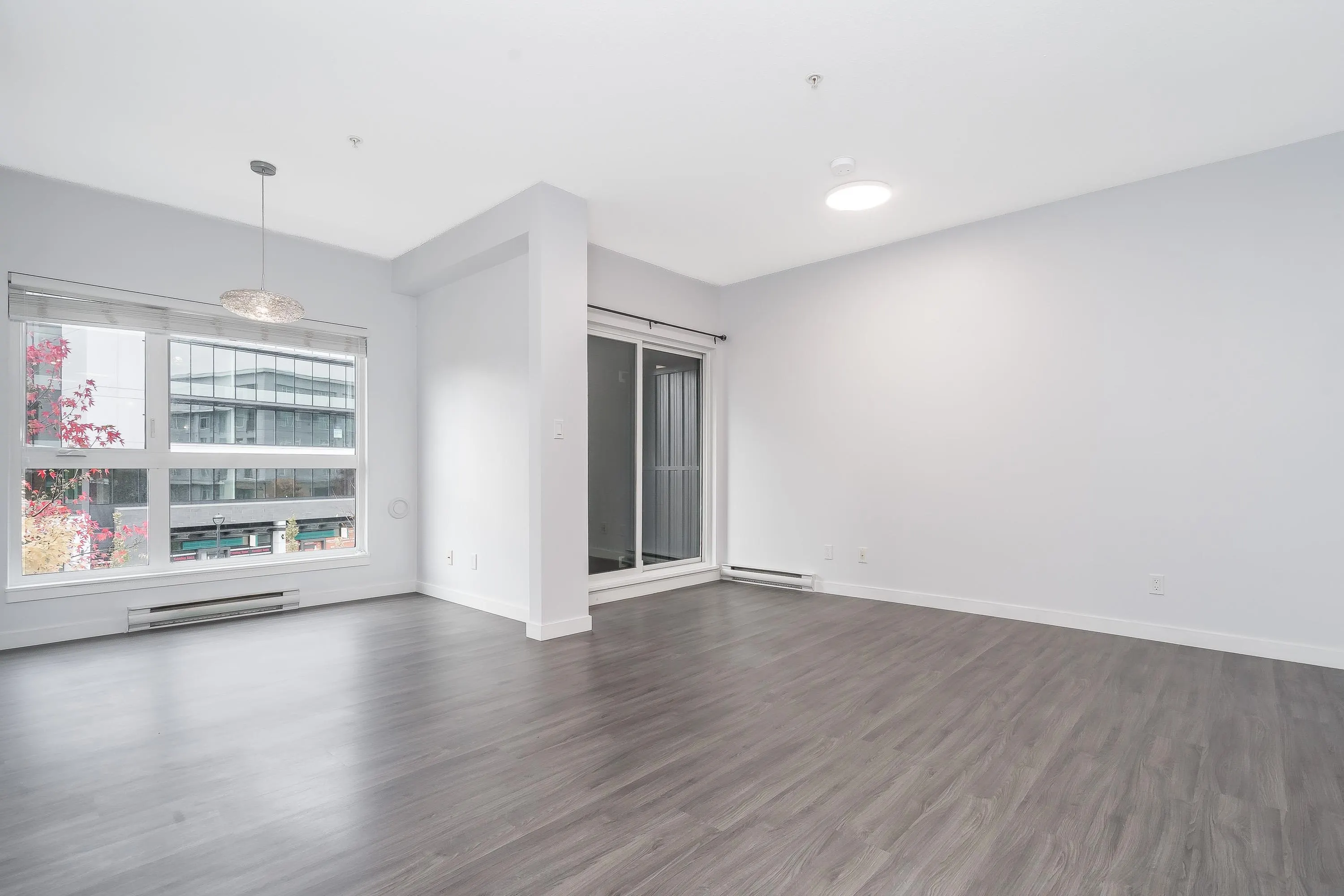 13733 107a Avenue #208